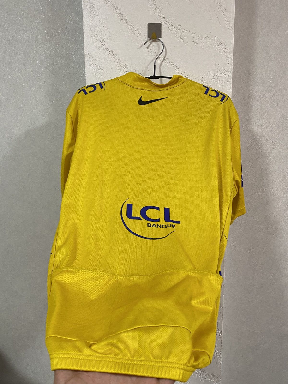Nike Nike Tour De France 2007 Yellow Cycling Bike Velo Jersey L Size US L / EU 52-54 / 3 - 13 Thumbnail