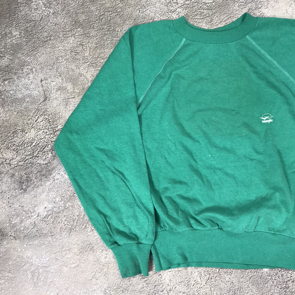 Vintage Vintage 90s Green Crewneck Sweatshirt Streetwear Thrashed M Size US M / EU 48-50 / 2 - 4 Thumbnail