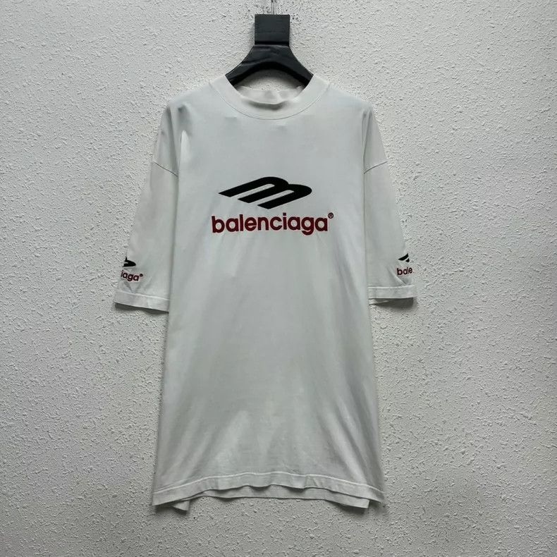 Balenciaga Balenciaga 3B Embroidered Letter Short Sleeve T-shirt Size US M / EU 48-50 / 2 - 1 Thumbnail