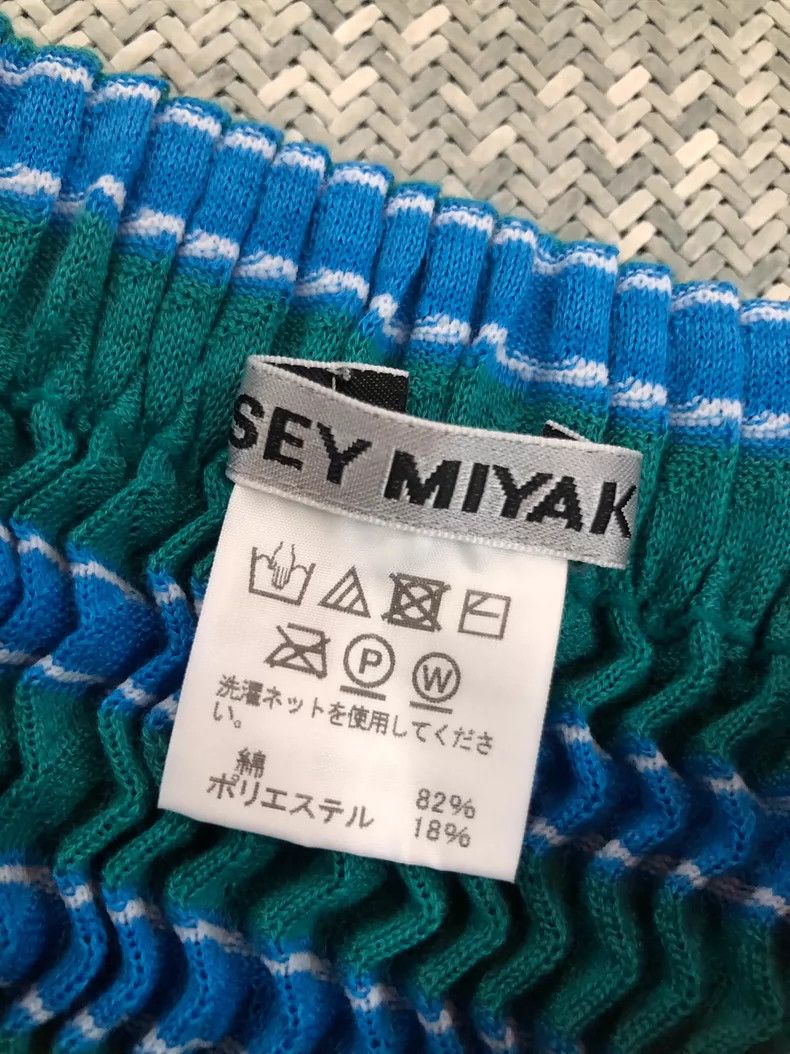Issey Miyake Issey Miyake Blue and green patchwork sponge knitted semi- Size 31" - 7 Thumbnail