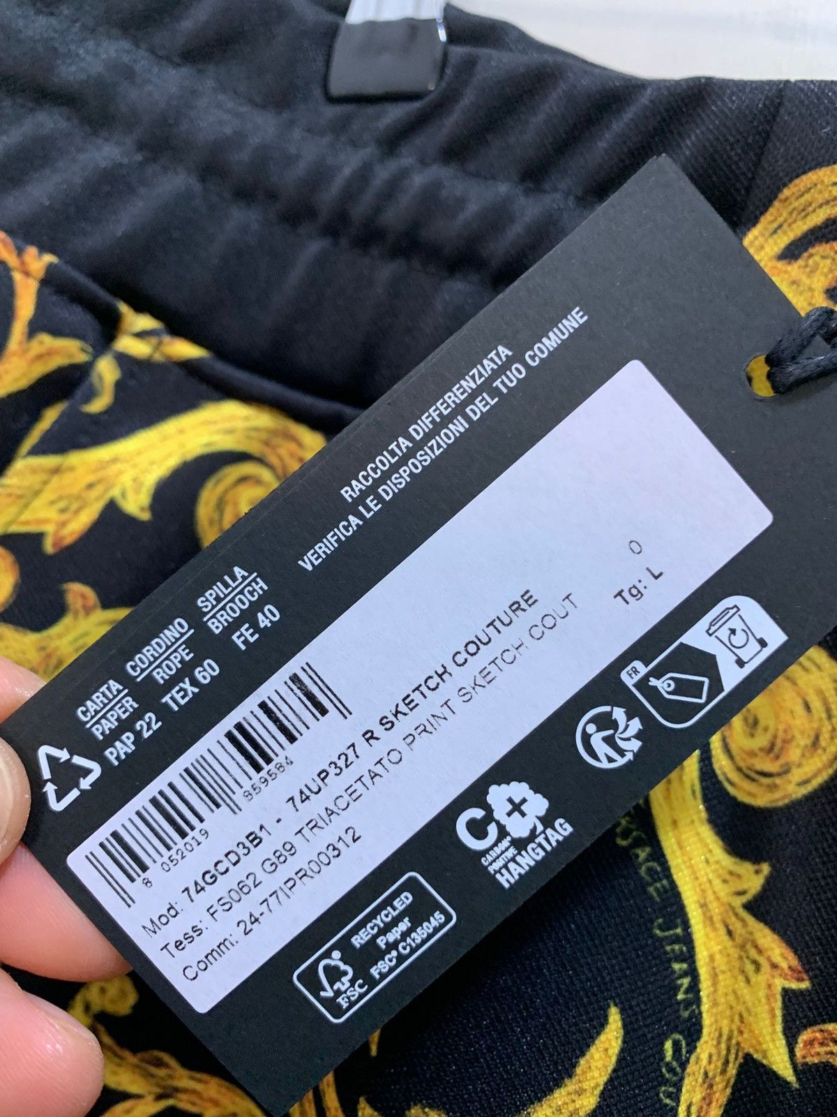 Versace Jeans Couture Tricetate Shorts Versace Jeans Culture Sketch Print L, black Size US 32 / EU 48 - 6 Thumbnail