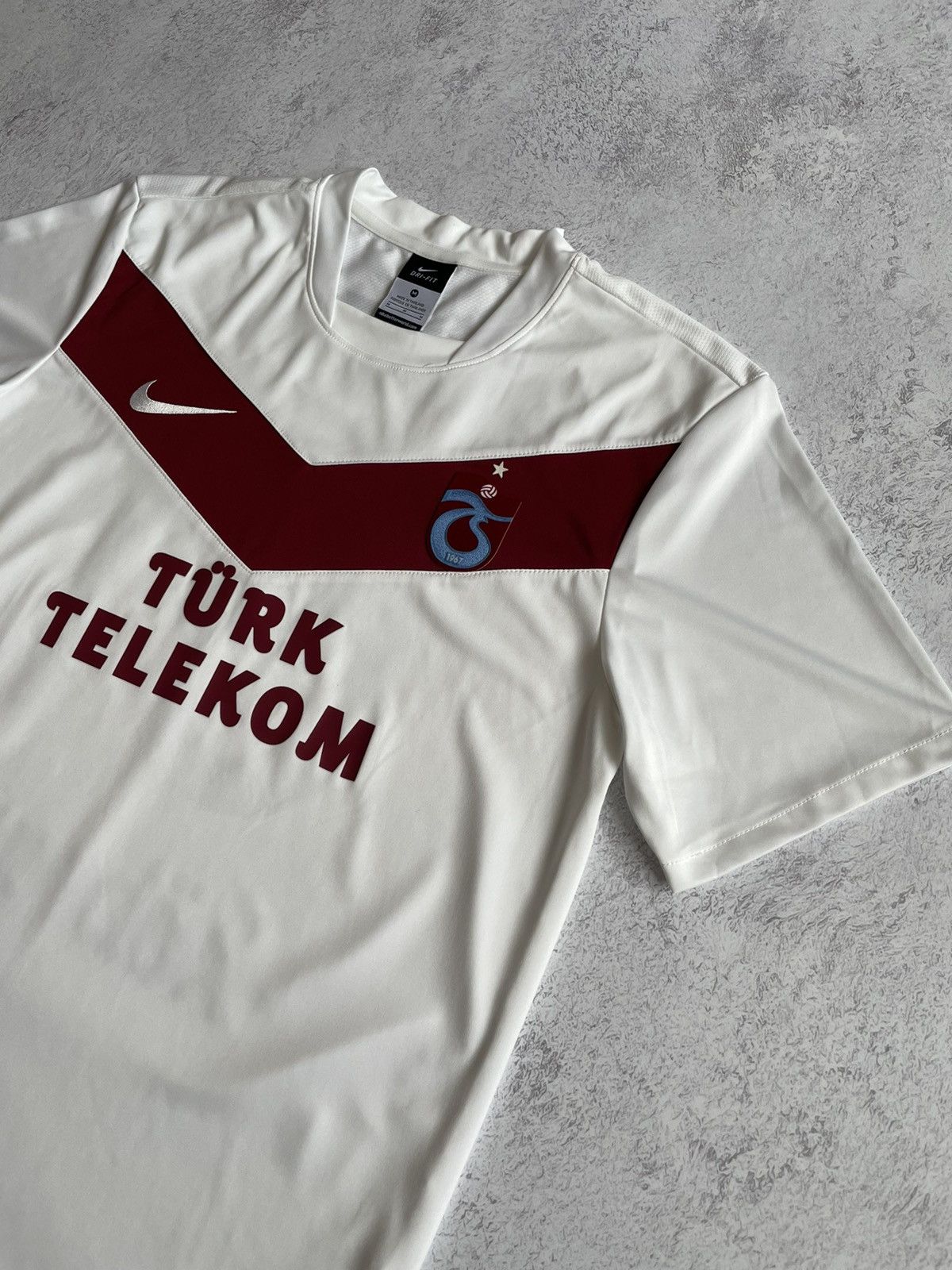 Nike Nike Trabzonspor 2012/2013 Away Football Soccer Jersey Kit M Size US M / EU 48-50 / 2 - 2 Thumbnail
