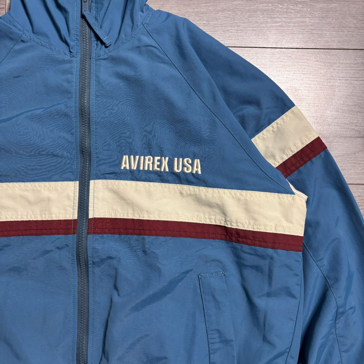 Avirex Avirex USA coloured embroidered windbreaker Size US L / EU 52-54 / 3 - 3 Thumbnail