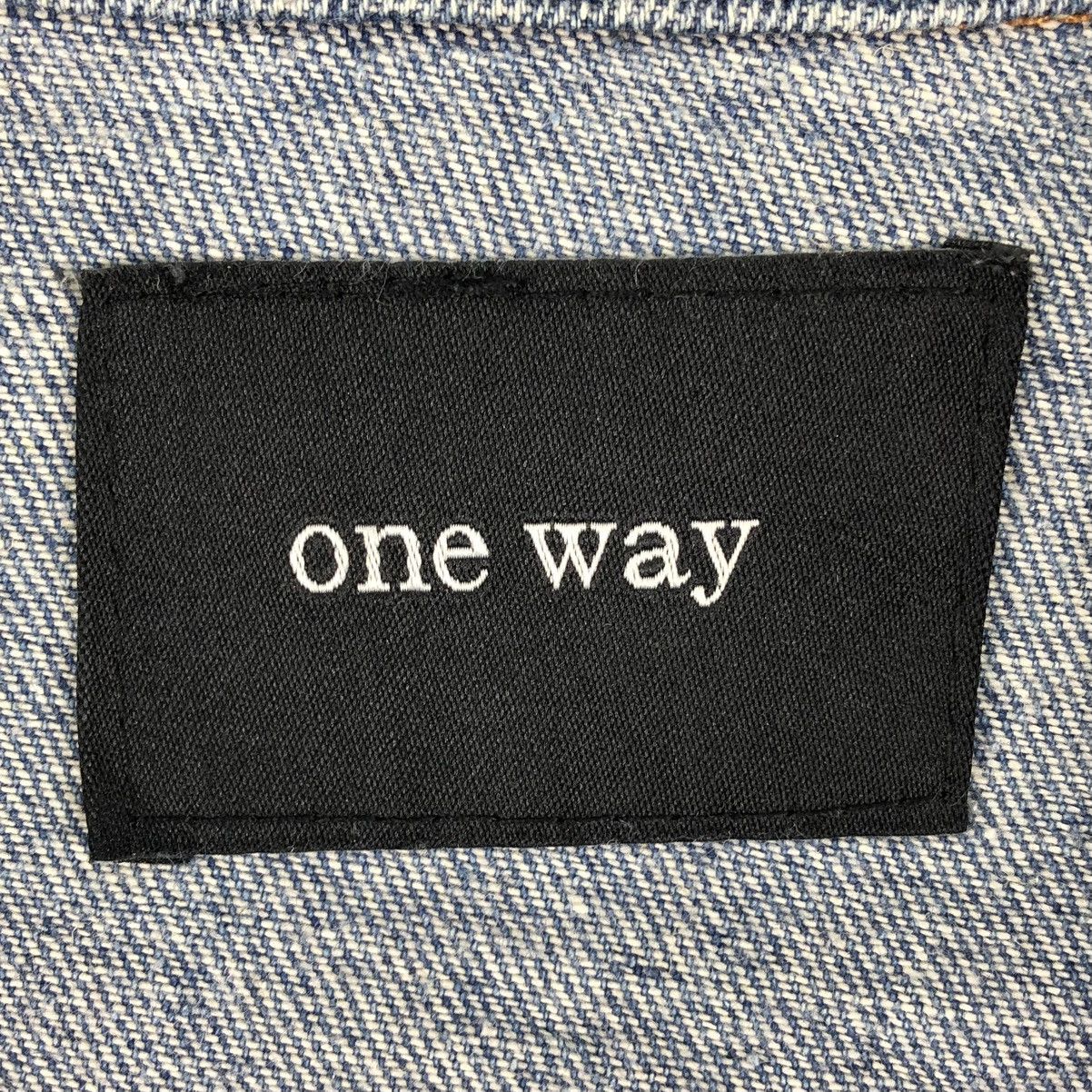 Japanese Brand Vintage Trucker Jacket Light Blue Denim by One Way Size US L / EU 52-54 / 3 - 16 Thumbnail