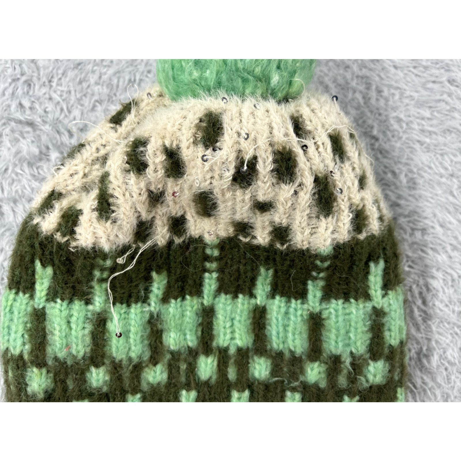 Vintage Universal Thread Beanie Womens One Size Green Nylon Blend Lined Ski Pom Size ONE SIZE - 2 Thumbnail