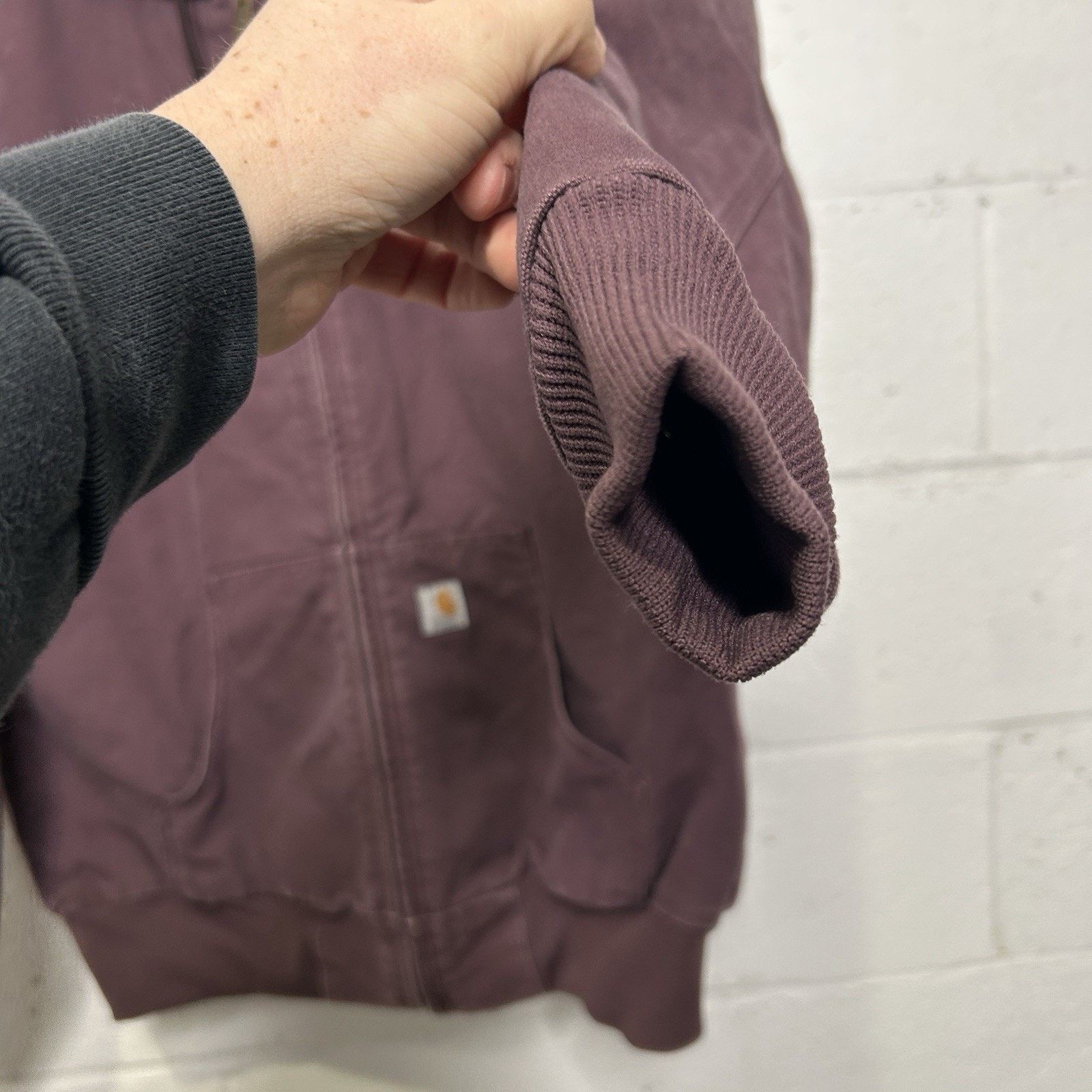 Carhartt Vintage Carhartt Quilted Active Jacket “Deep Plum” WJ130 DPM Size L / US 10 / IT 46 - 10 Thumbnail