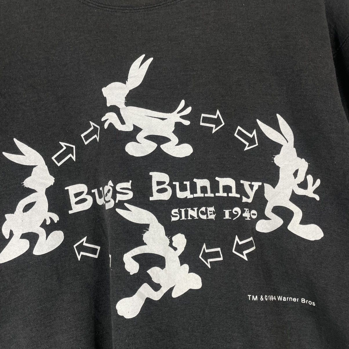 Warner Bros Vintage 1994 Warner Bros Bugs Bunny Since 1940 Size US M / EU 48-50 / 2 - 2 Thumbnail
