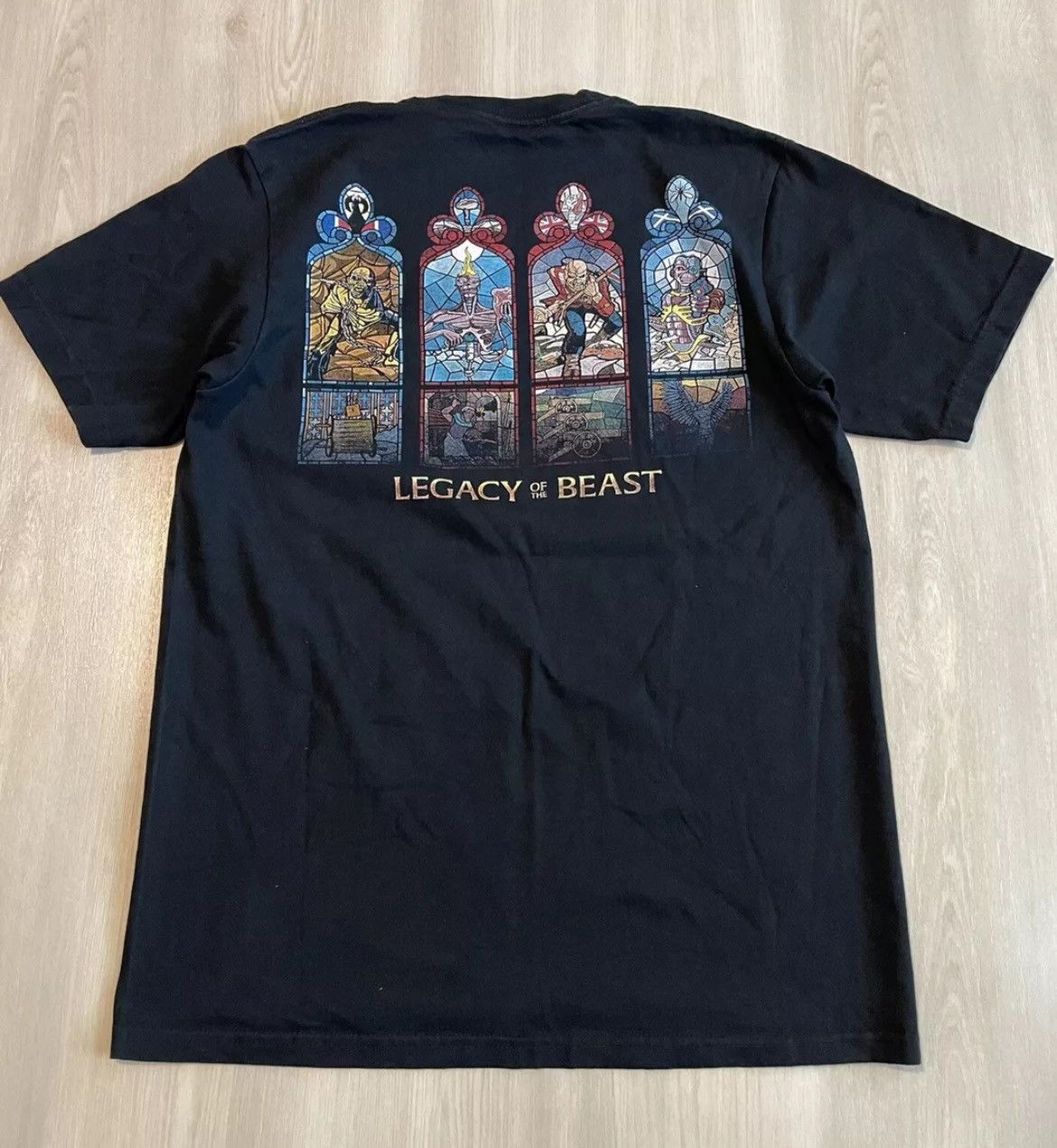 Band Tees × Vintage IRON MAIDEN LEGACY OF THE BEAST TOUR SHIRT Mens medium Size US M / EU 48-50 / 2 - 3 Thumbnail