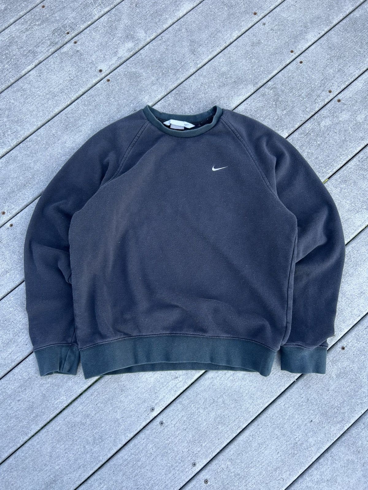 Nike × Vintage Y2K Nike black sweatshirt Size US M / EU 48-50 / 2 - 1 Thumbnail