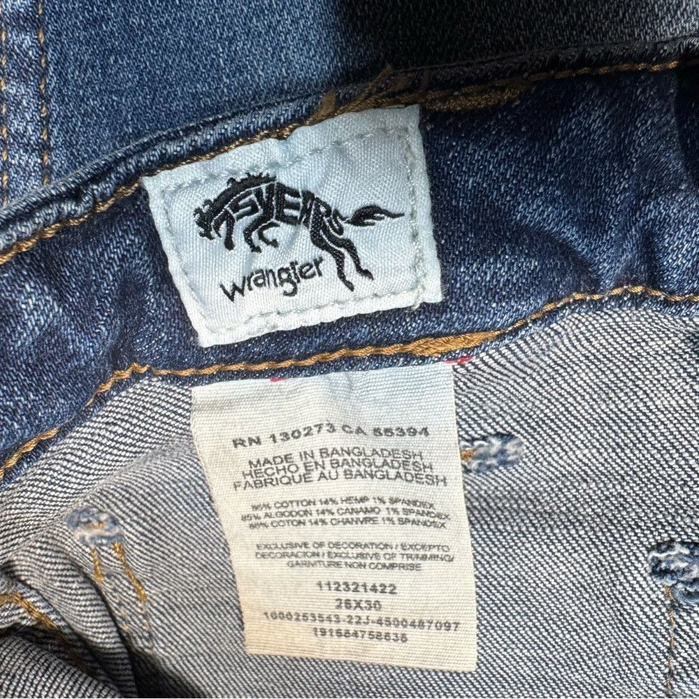 Wrangler NWT New Wrangler Retro High Rise Flare Jeans Size 26 x 30 Size 26" / US 2 / IT 38 - 7 Thumbnail
