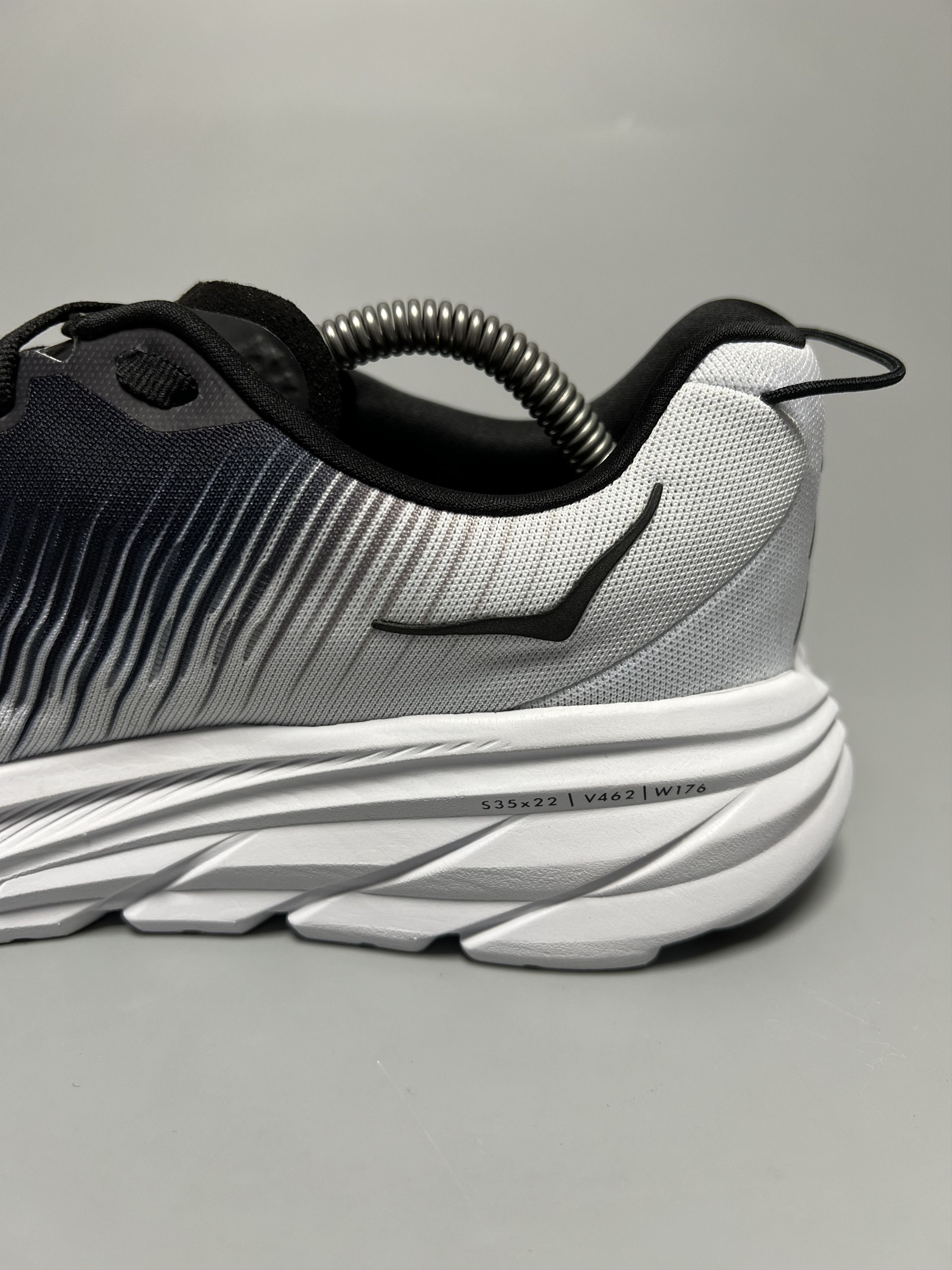 Hoka 9.5B Hoka One One Rincon 3 Women's Running Shoes Walking Gym Size US 9.5 / IT 39.5 - 11 Thumbnail