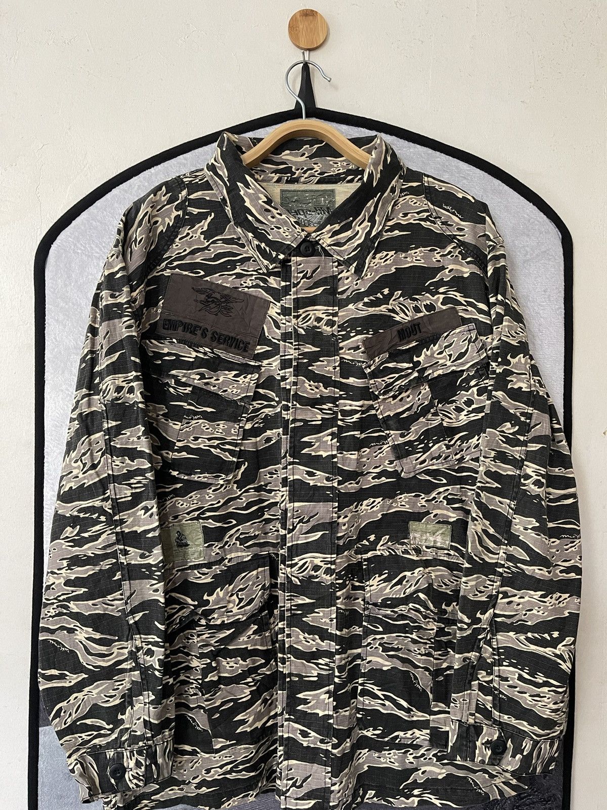 Wtaps Wtaps Mil-Spec Tiger Stripe Jacket Size US L / EU 52-54 / 3 - 1 Thumbnail