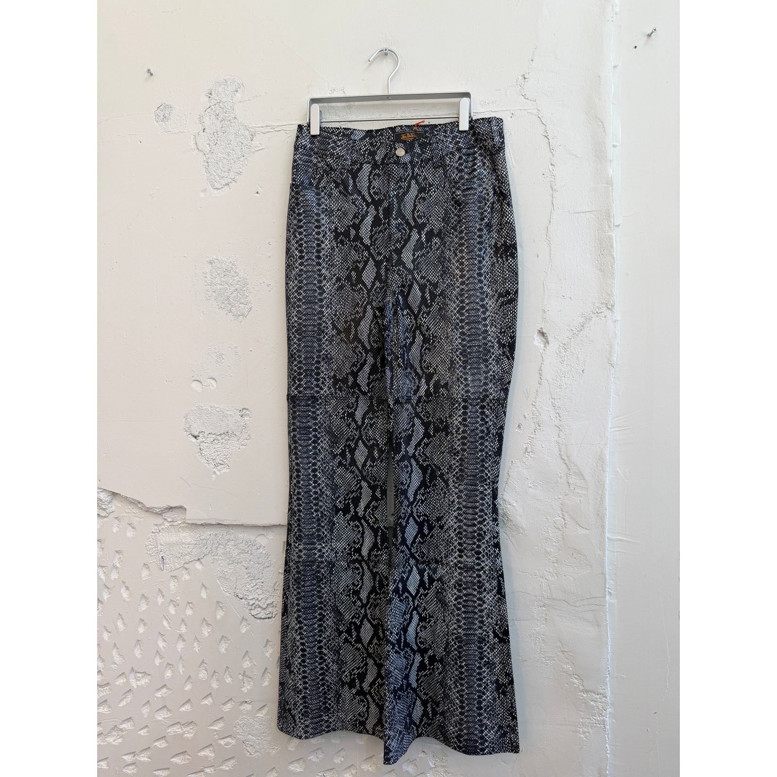 Von Dutch Von Dutch Black Suede/Snake Print Flare Pant Size 28" / US 6 / IT 42 - 1 Thumbnail