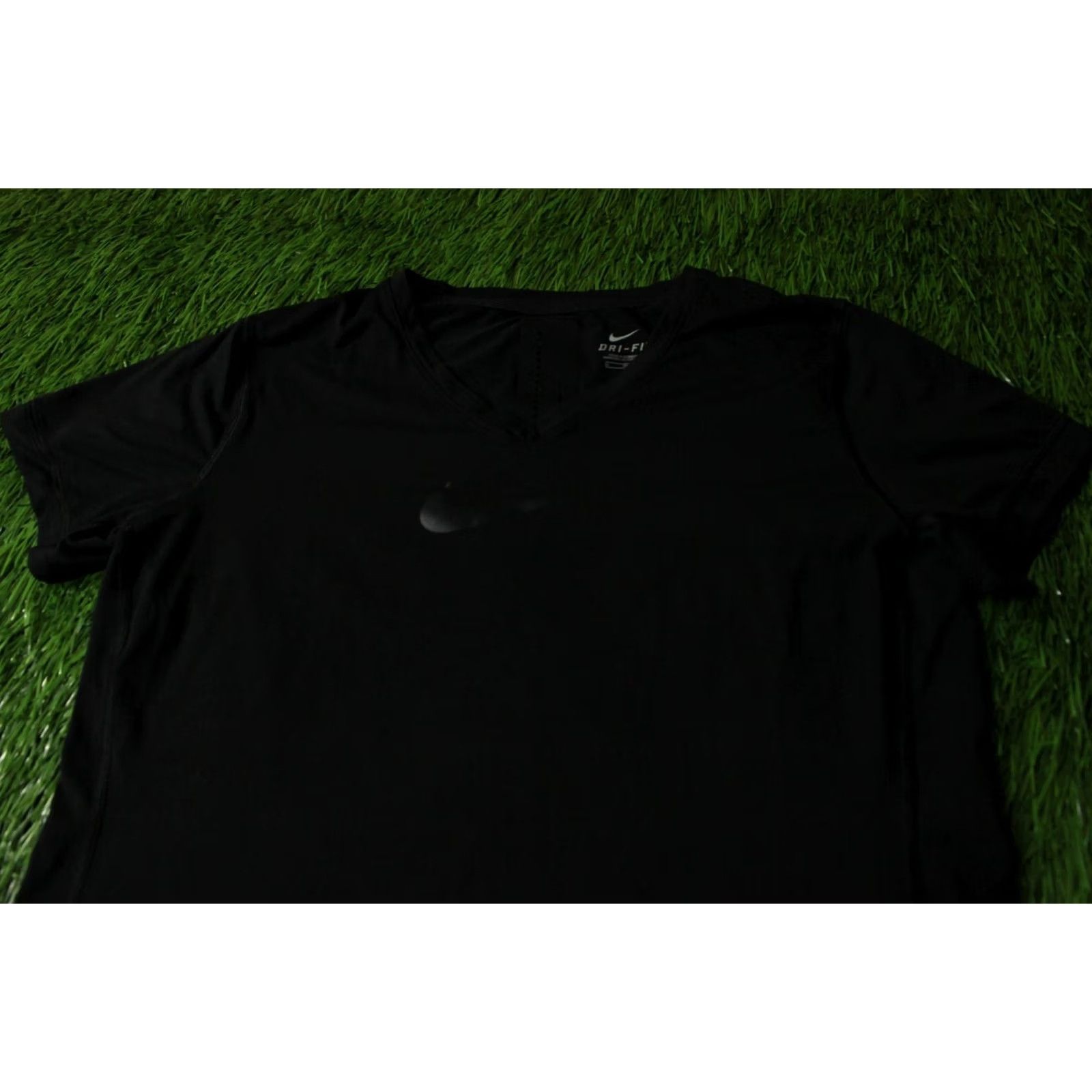 Nike NIKE Dri-FIT ORIGINAL RUN RUNNING WOMENS TRAINING SHIRT JERSEY XL BLACK T-Shirt Womens 2011 Nike Dri-FIT Size XL / US 12-14 / IT 48-50 - 2 Thumbnail