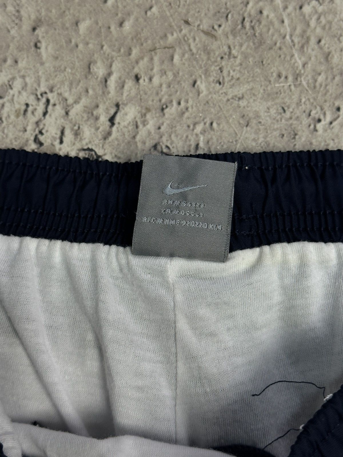 Nike × Vintage Vintage Nike Pants Nylon Y2K Drill Navy Blue Size US 33 - 10 Thumbnail