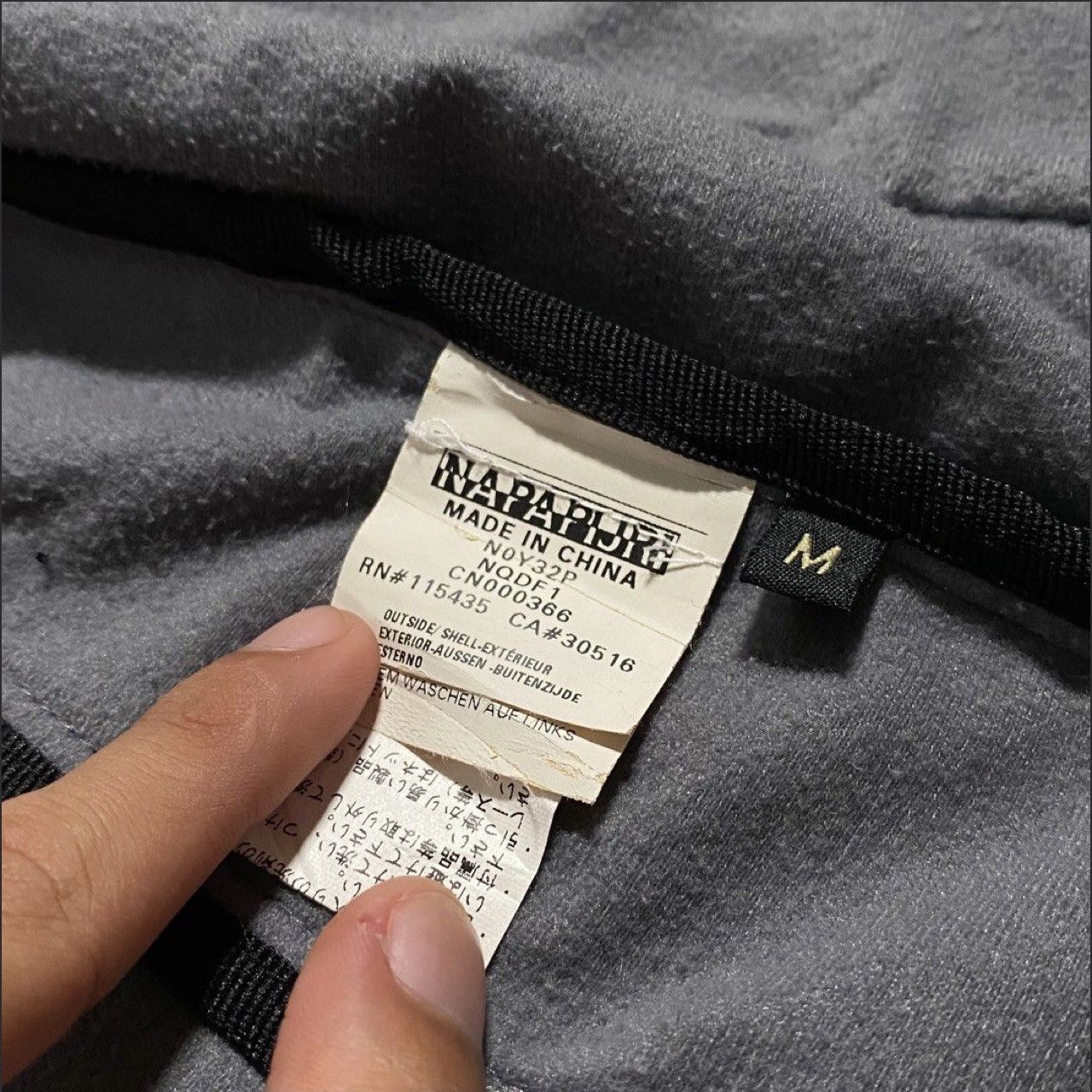 Napapijri Napapijri Size US M / EU 48-50 / 2 - 4 Thumbnail