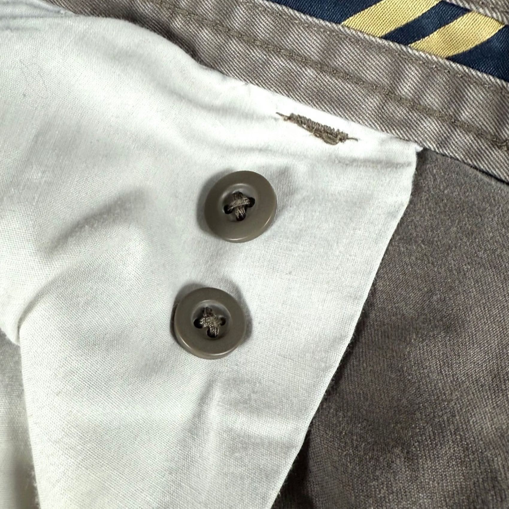 Vintage Bass Khakis Pants Mens 34x32 Chino Casual Workwear Flat Front Cotton Brown Khaki Trousers Bag? No, include Bass first. Size US 34 / EU 50 - 5 Thumbnail