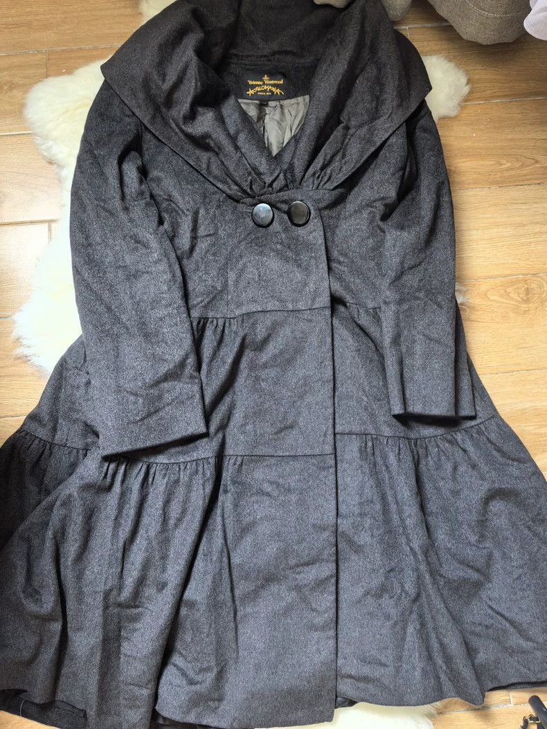 Vivienne Westwood Vivienne Westwood Middle-aged sheep camel fur coat Size XS / US 0-2 / IT 36-38 - 2 Thumbnail