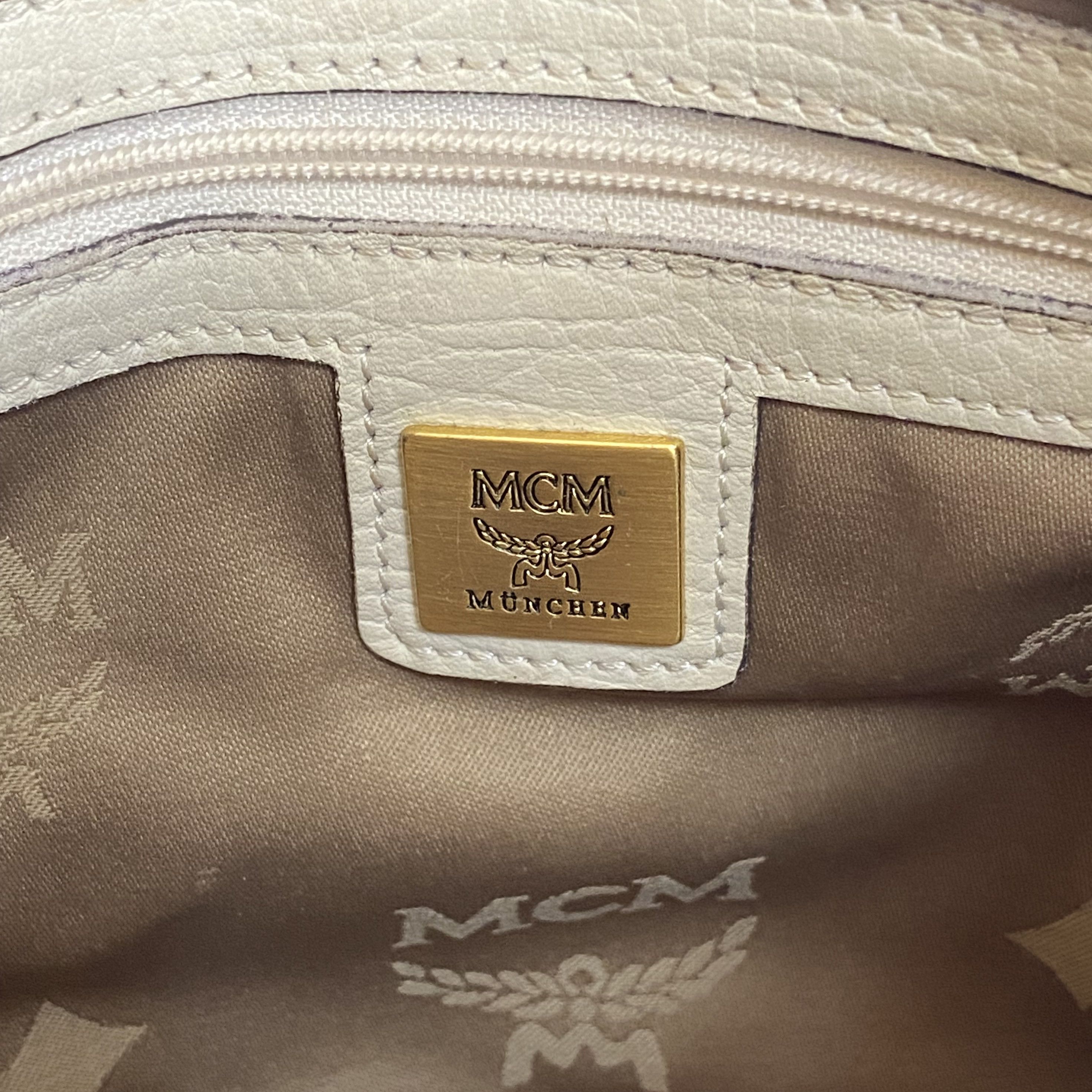 MCM Vintage Brown Monogrammed Canvas Leather Hobo Shoulder Bag Size ONE SIZE - 14 Thumbnail