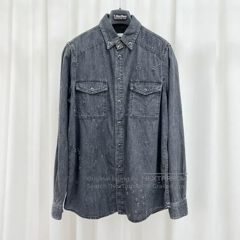 Givenchy Givenchy Destroyed Washed Denim Shirt (Size 36) Size US L / EU 52-54 / 3 - 1 Thumbnail