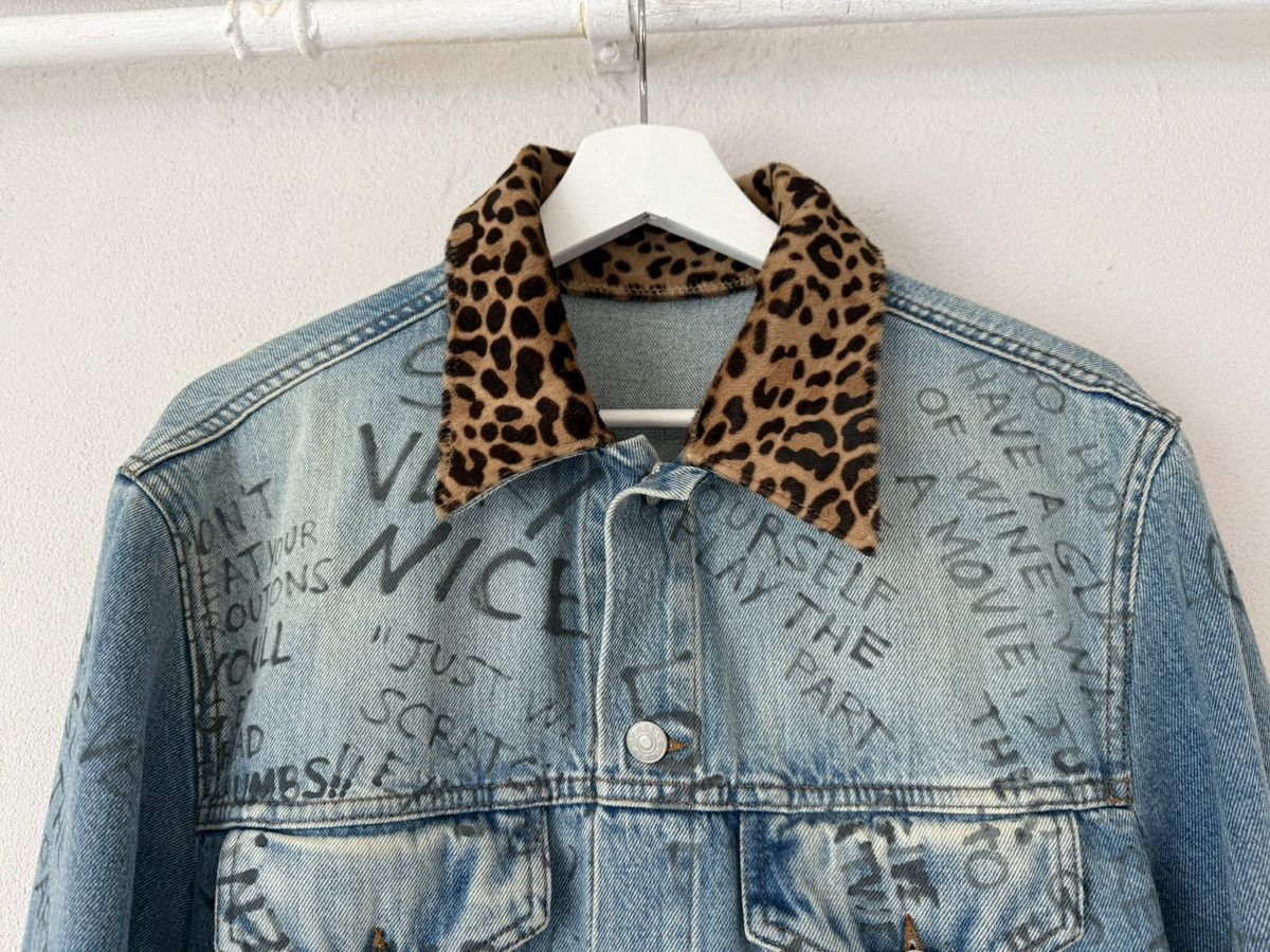 Gucci Graffiti Denim Jacket with Leopard Print Collar Size US M / EU 48-50 / 2 - 3 Thumbnail
