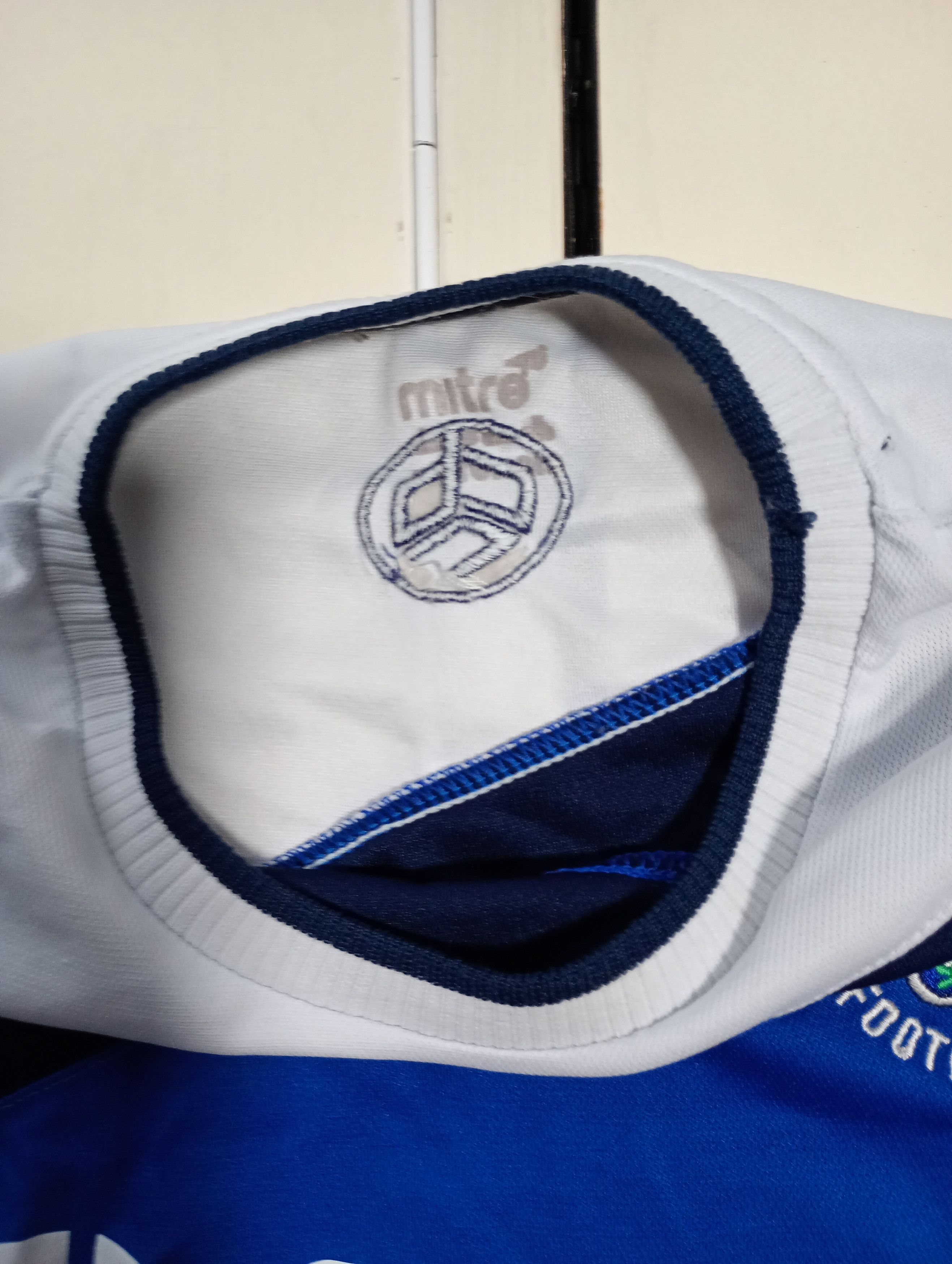 Vintage Mitre Luton Town FC Jersey Y2K Size US L / EU 52-54 / 3 - 11 Thumbnail
