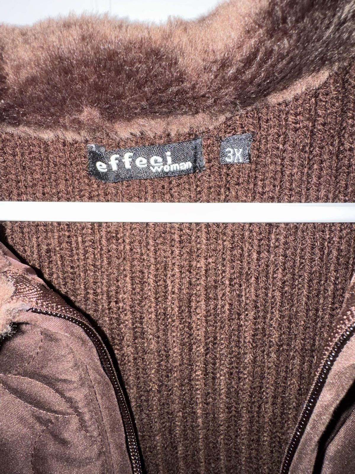 Other Vintage effeci woman Brown Quilted Vest with Faux Fur Collar Size 3XL / US 20-22 - 2 Thumbnail