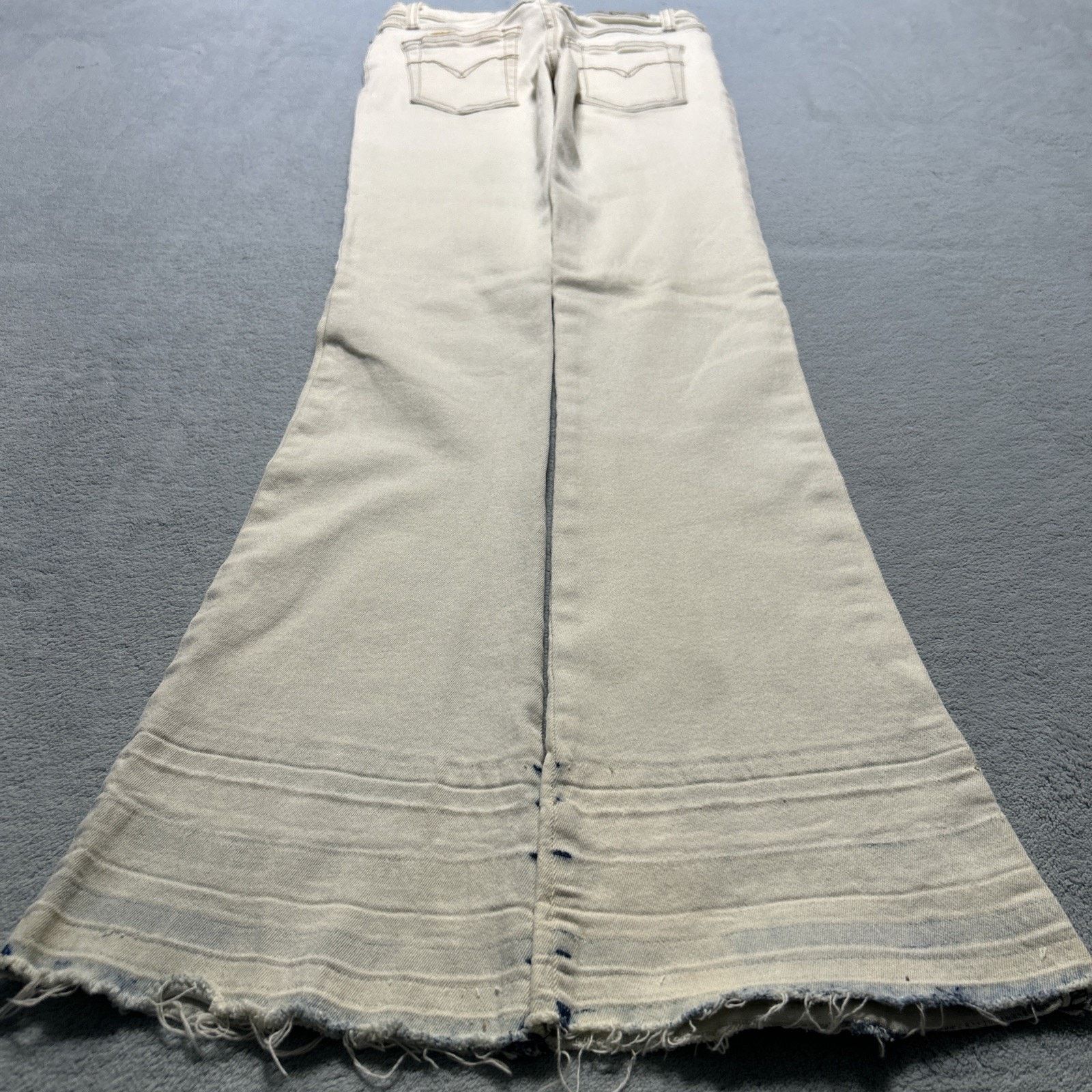 Levi's Beyond Baggy Jeans Small 24x32 USA Raw Hem Flare Hamilton Size 24" / US 00 / IT 34 - 1 Thumbnail