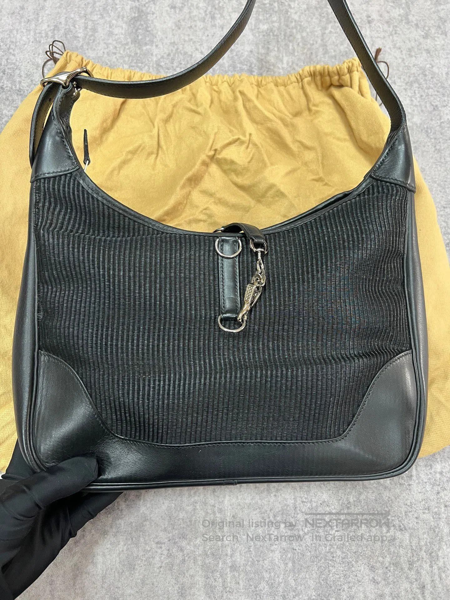 Hermes Hermes Trim Leather Saddle Bag. Size ONE SIZE - 2 Thumbnail