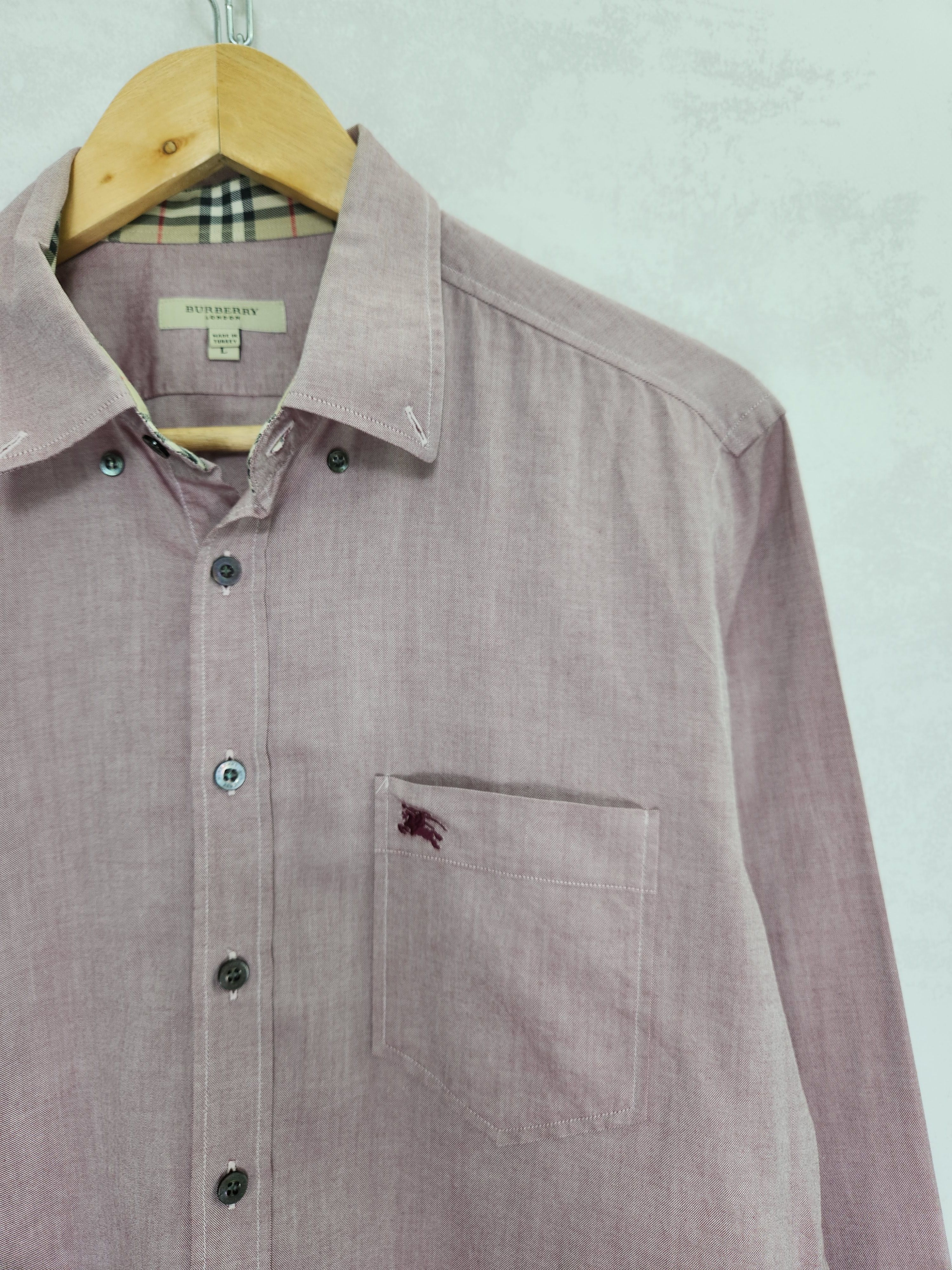 Burberry Burberry london nova check shirt button ups Size US L / EU 52-54 / 3 - 6 Thumbnail