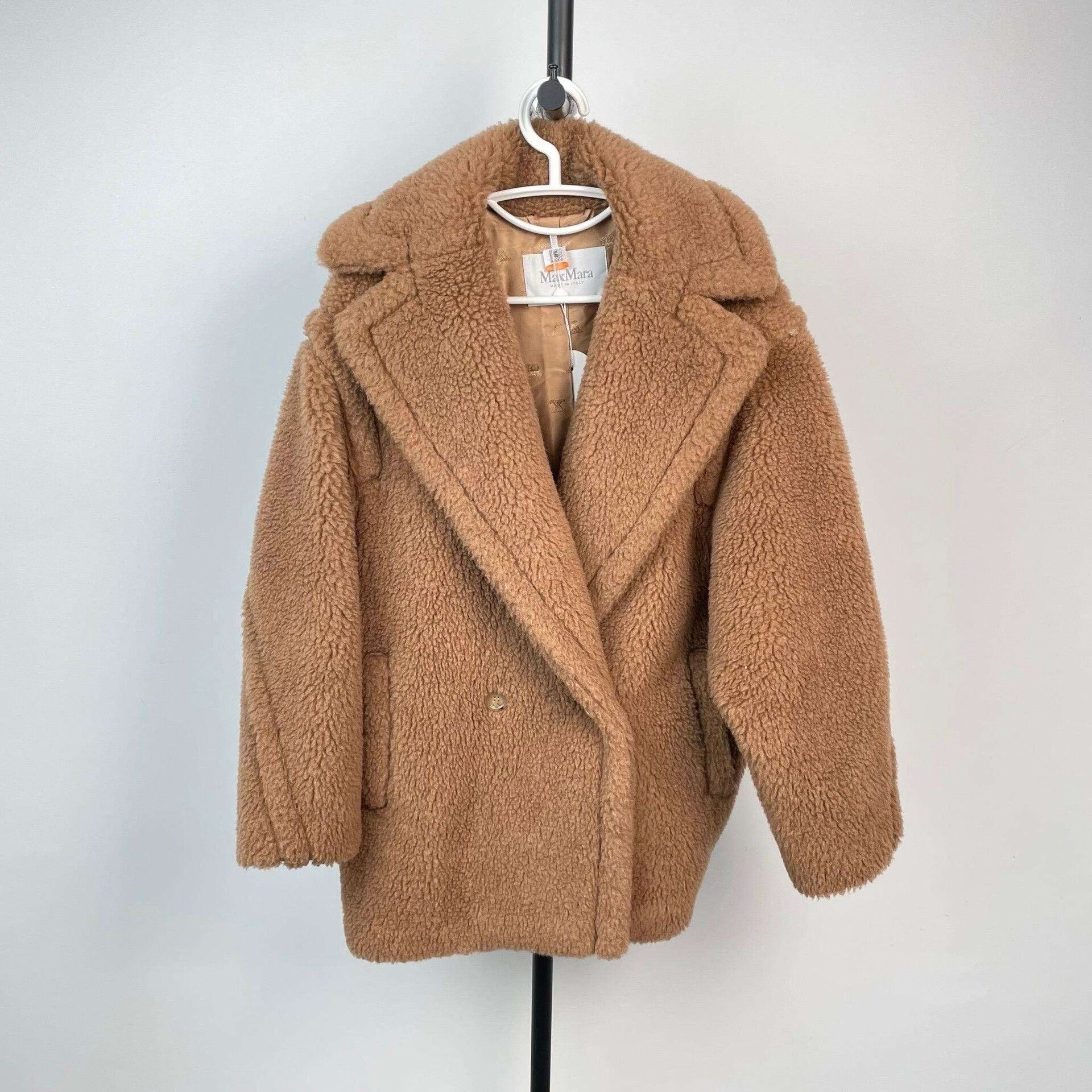 Max Mara MaxMara DRAMMA Camel Teddy Short Coat Size S / US 4 / IT 40 - 1 Thumbnail