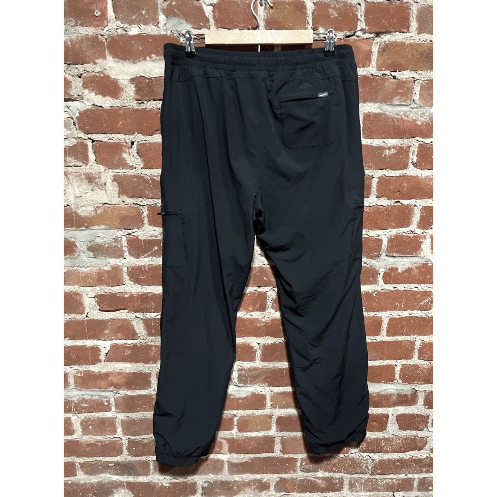 Eddie Bauer Eddie Bauer Womens Jogger Pants Black Lined Outdoor Size 14 Regular Pants Womens Black Jogger Lined Outdoor 14 Size 36" / US 14 / IT 50 - 2 Thumbnail