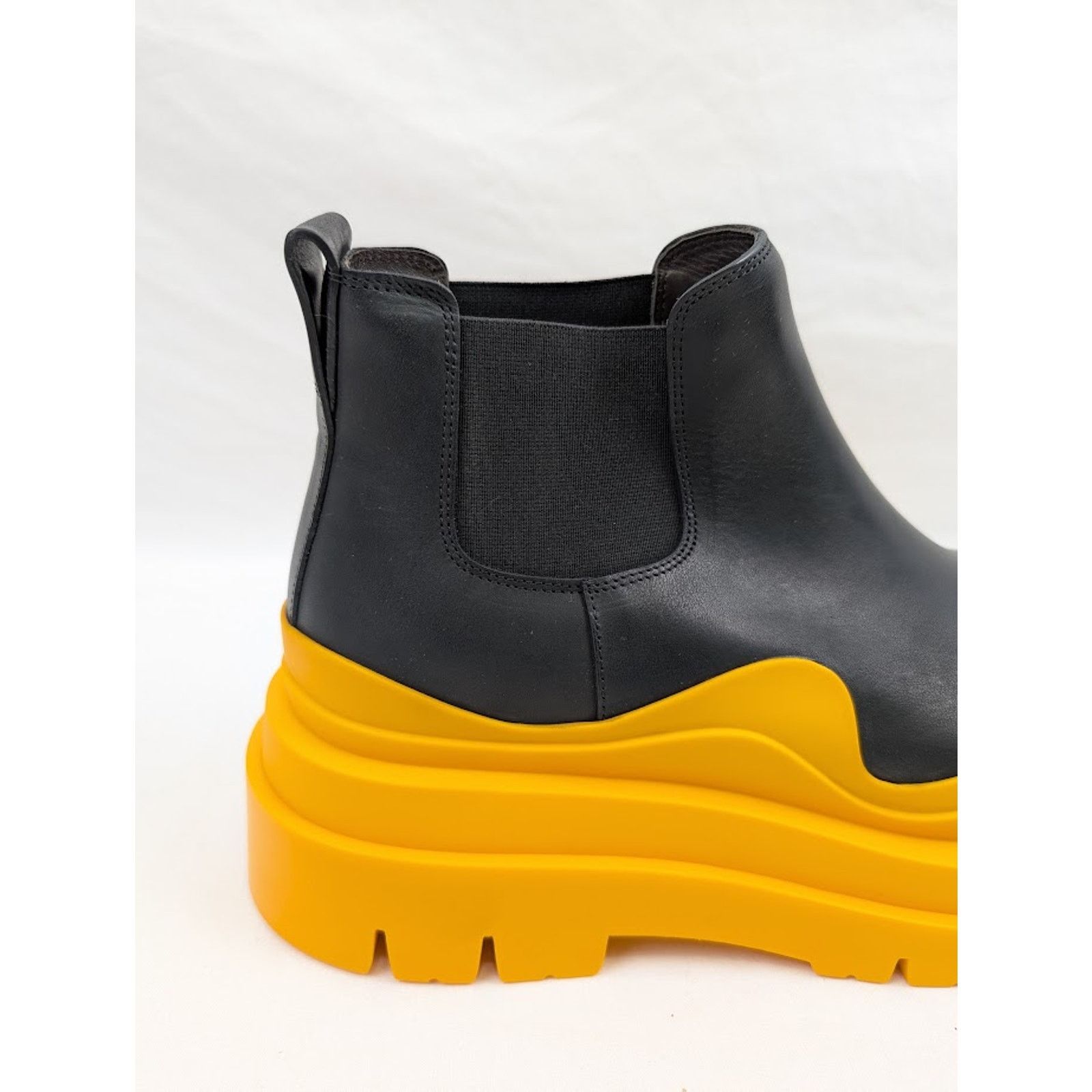Bottega Veneta o1rshd1 Military Calf Tire Boots in Black Size US 12.5 / EU 45-46 - 5 Thumbnail