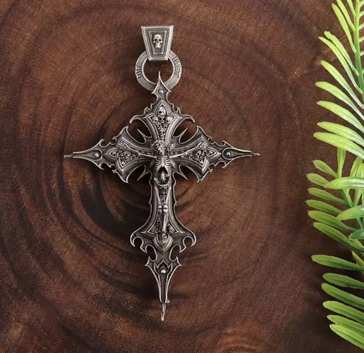 Jewelry Gothic Skeleton Cross Necklace Size ONE SIZE - 3 Thumbnail