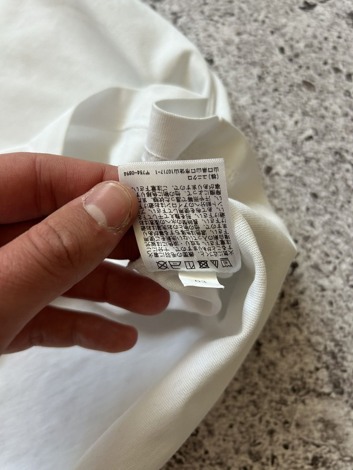 Anime × Japanese Brand × Uniqlo Rare Uniqlo Kuromi Sanrio 2024 Japanese T-Shirt Y2K Hype Size US XL / EU 56 / 4 - 7 Thumbnail
