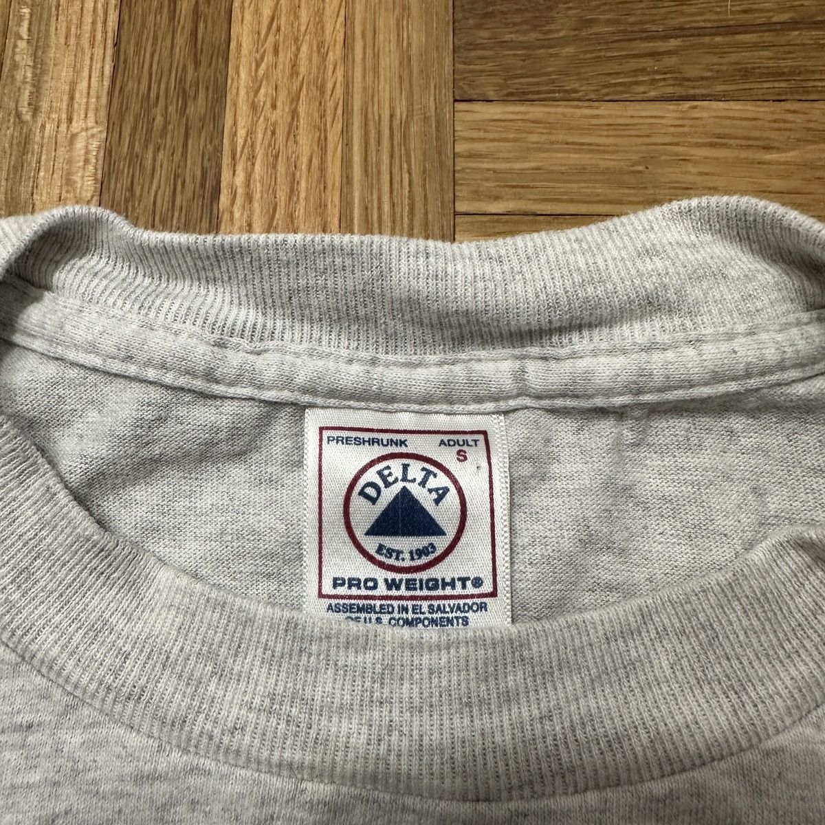 Delta Vintage museum tee Size US S / EU 44-46 / 1 - 4 Thumbnail