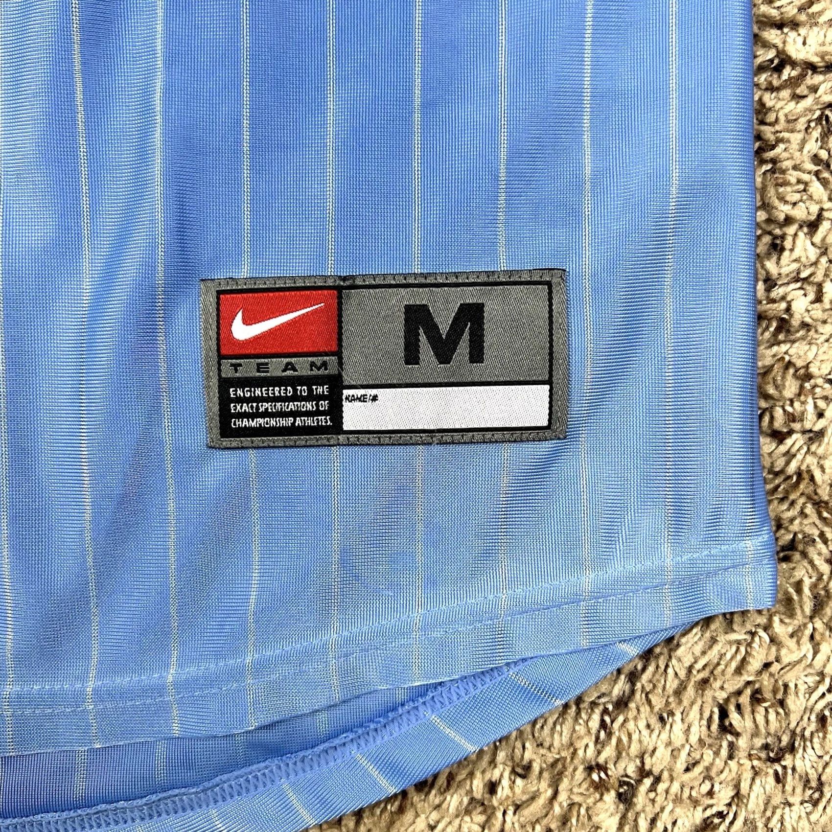 Nike Nike Blue Jersey T-Shirt Medium Women’s Short Sleeve Embroidered Swoosh Soccer Shirt Jersey Updated 100y Polyester Activewear Club Sports Size M / US 6-8 / IT 42-44 - 6 Thumbnail