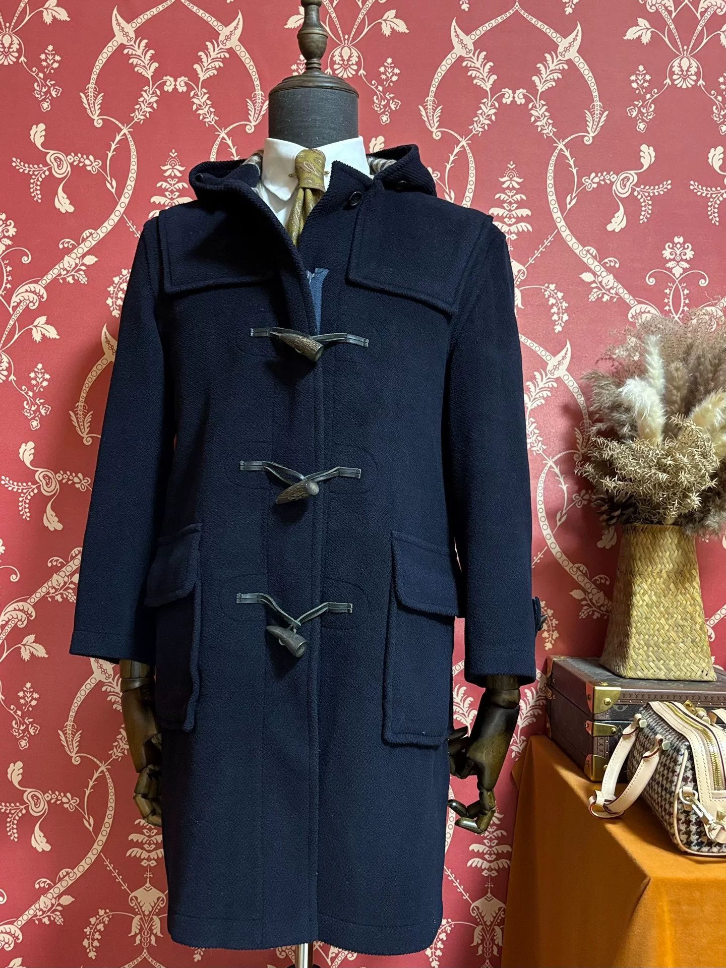 Aquascutum Men's Wool Horn Button Coat