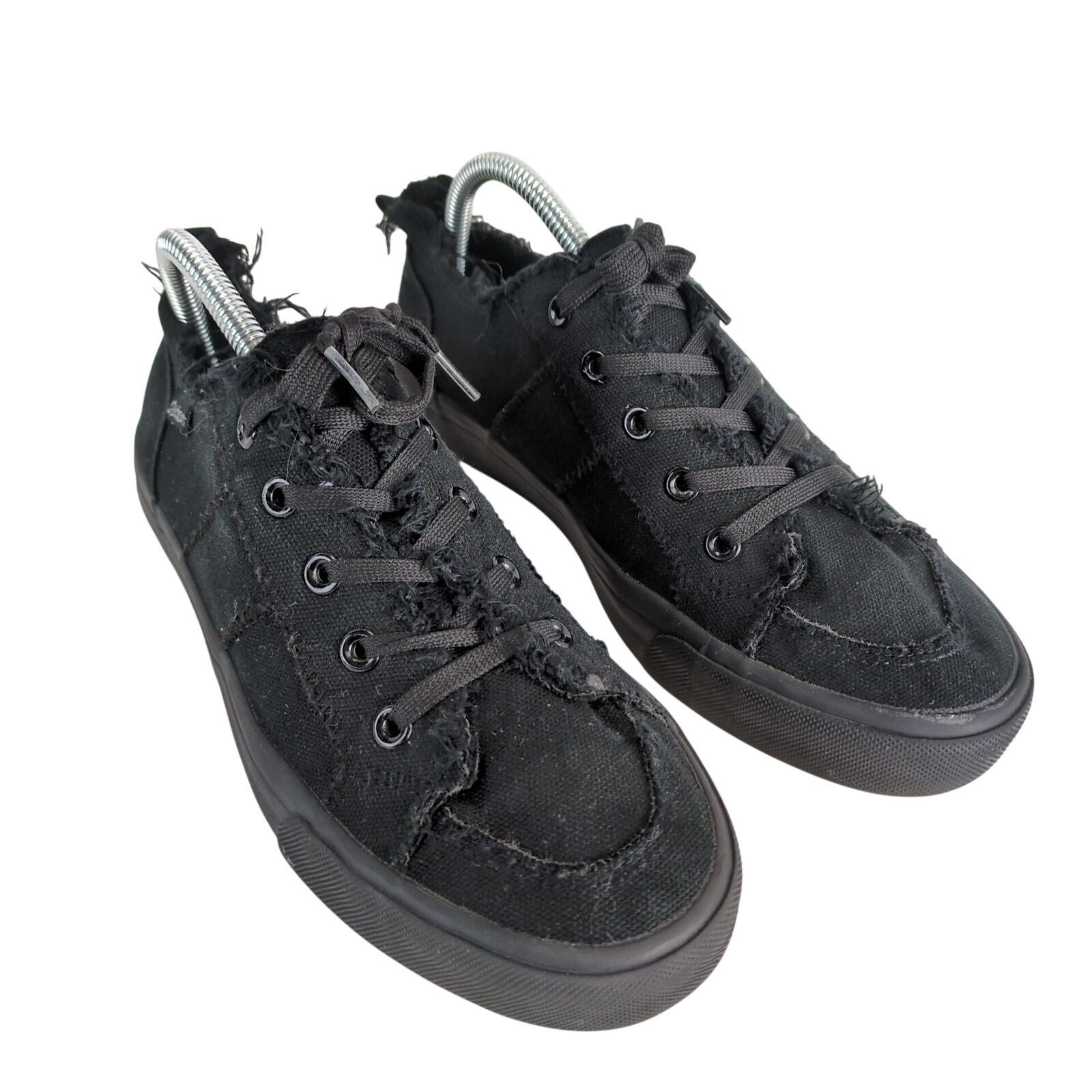Other Obtaom Low Top Black Canvas Monochrome Sneakers Women's 10 Size US 10 / IT 40 - 2 Thumbnail