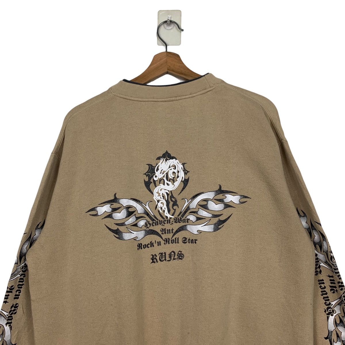Japanese Brand RUNS Seaven War Big Logo Crewneck Sweatshirt #1602-C72 Size US L / EU 52-54 / 3 - 2 Thumbnail