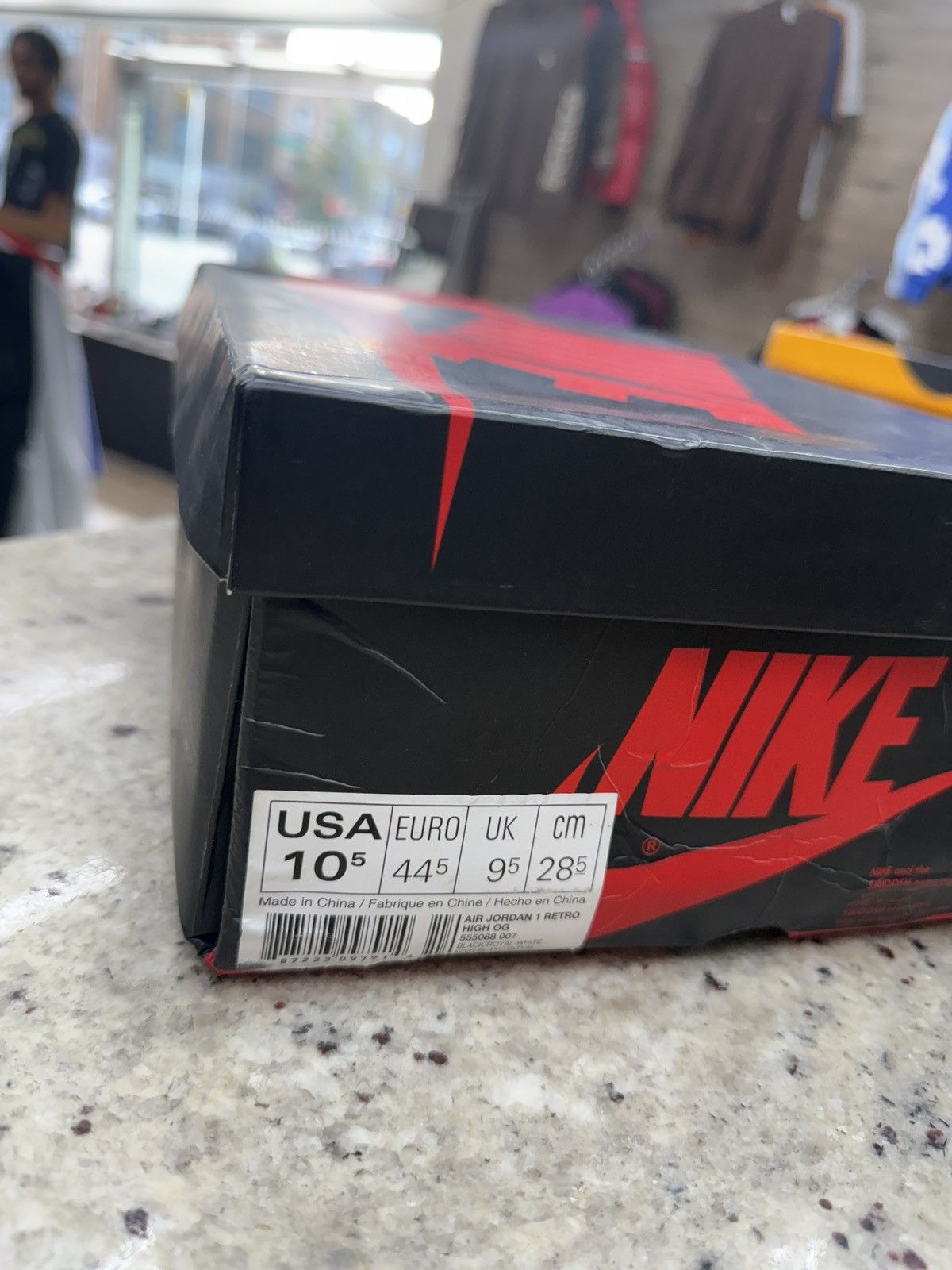 Jordan Brand Jordan 1 Retro Royals Size US 10.5 / EU 43-44 - 6 Thumbnail