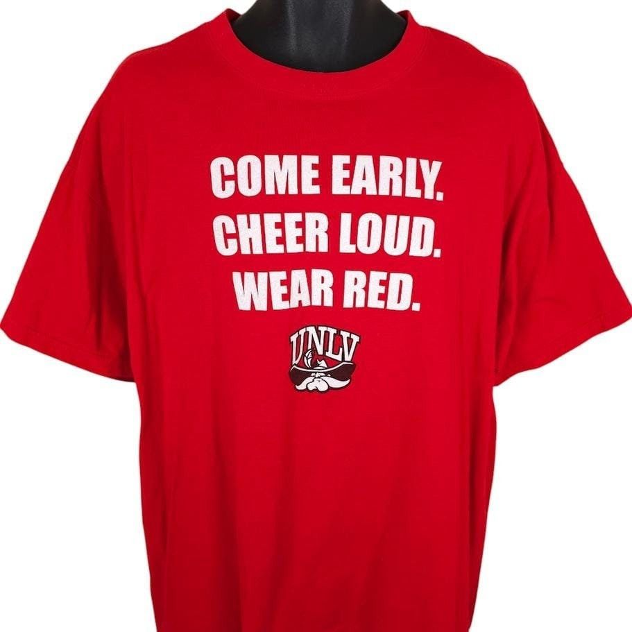 Vintage Vintage UNLV Rebels T Shirt Mens Size XL Red Y2K University Size US XL / EU 56 / 4 - 1 Thumbnail