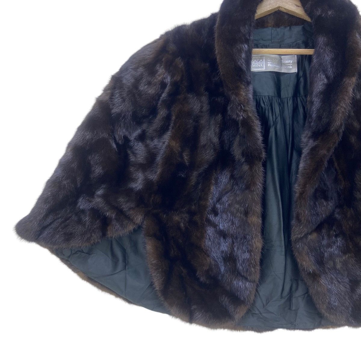 Sagafurs Saga Mink Fur Cape Size S / US 4 / IT 40 - 7 Thumbnail