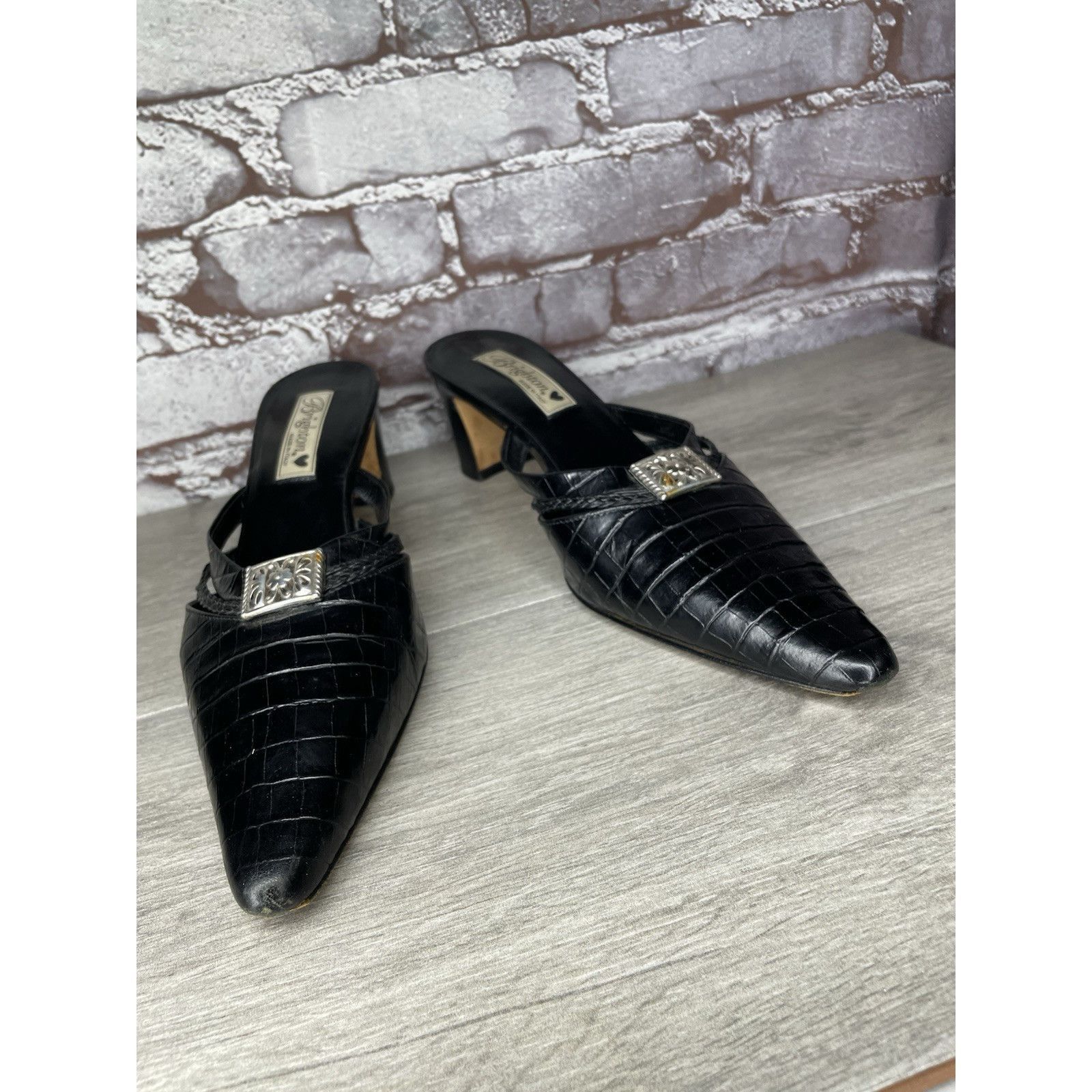 Brighton Brighton Black Leather Croc Embossed Mules Slides Sandals Wo Size US 9.5 / IT 39.5 - 4 Thumbnail