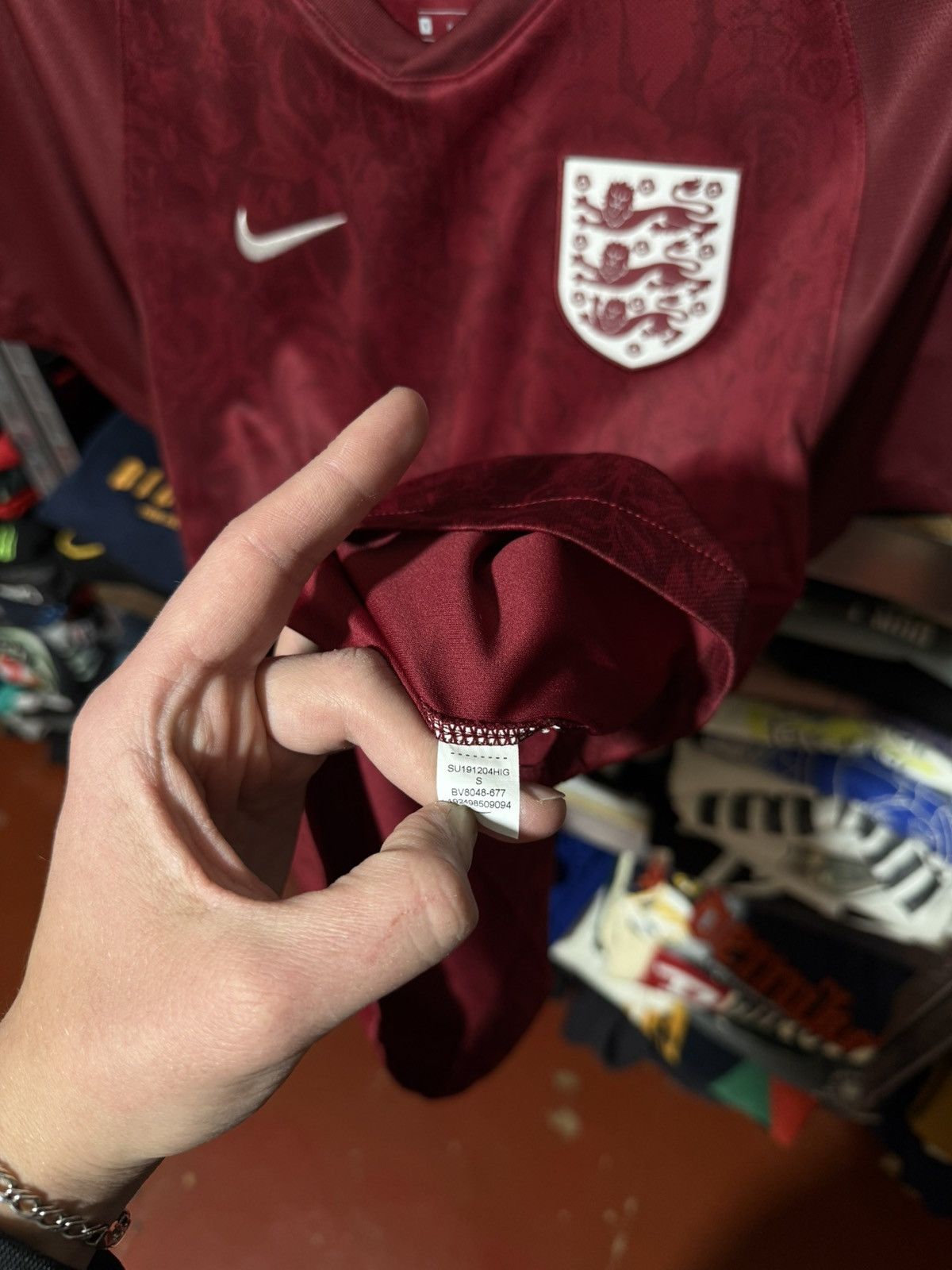 Nike Vintage Nike England 2019 Away Soccer Football Jersey Size US S / EU 44-46 / 1 - 5 Thumbnail