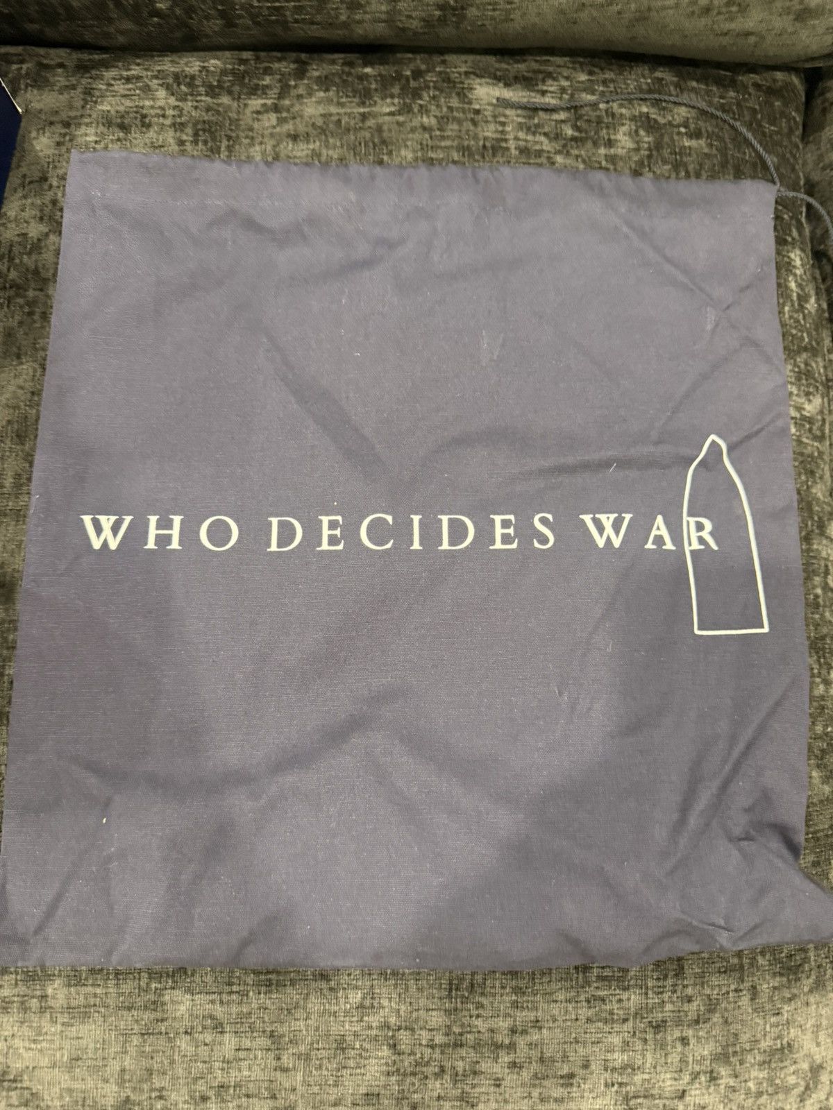 Who Decides War Who Decides War Size ONE SIZE - 4 Thumbnail