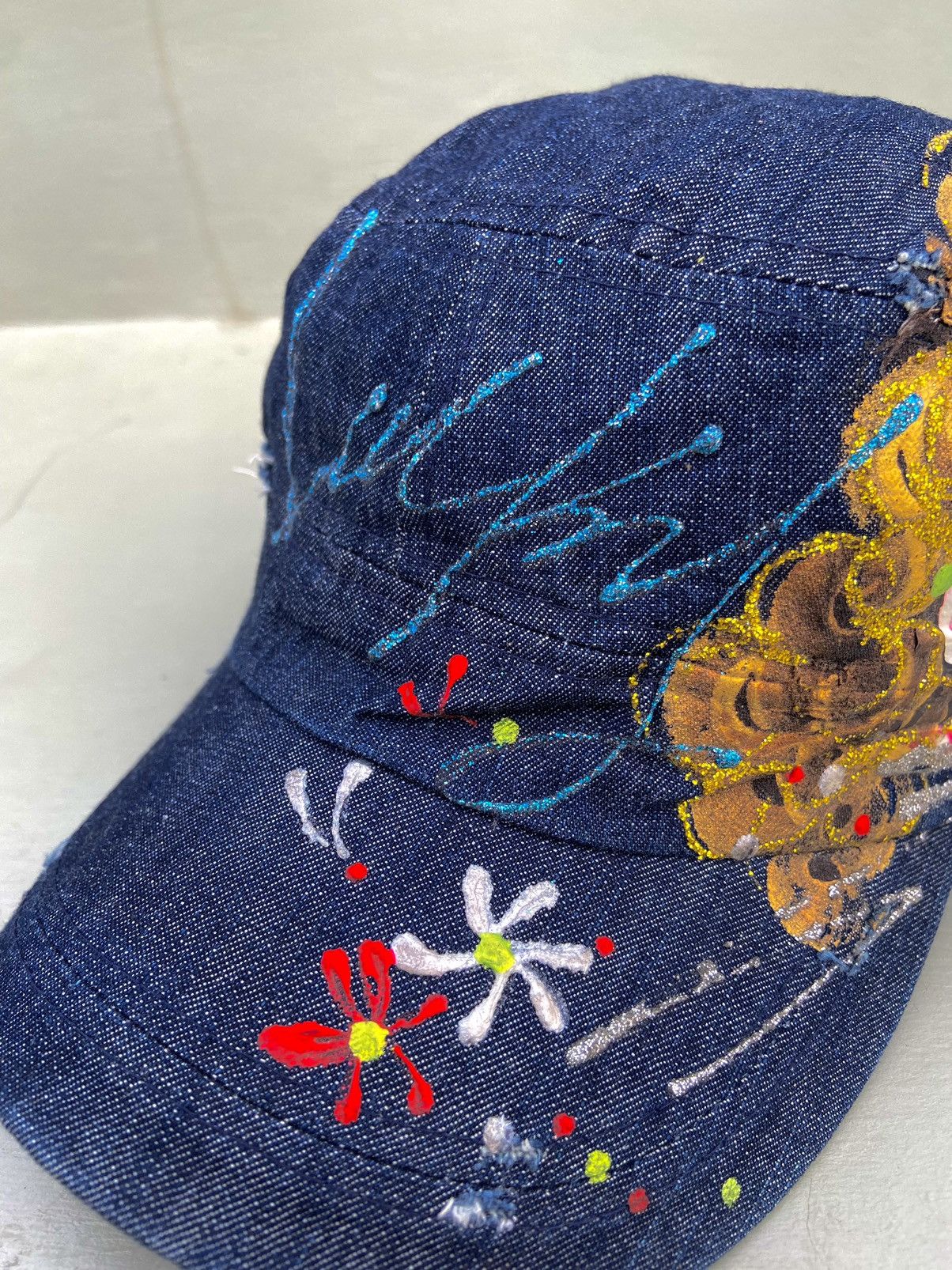 Beauty Beast 2000s princess painting denim patrol hat Size ONE SIZE - 4 Thumbnail