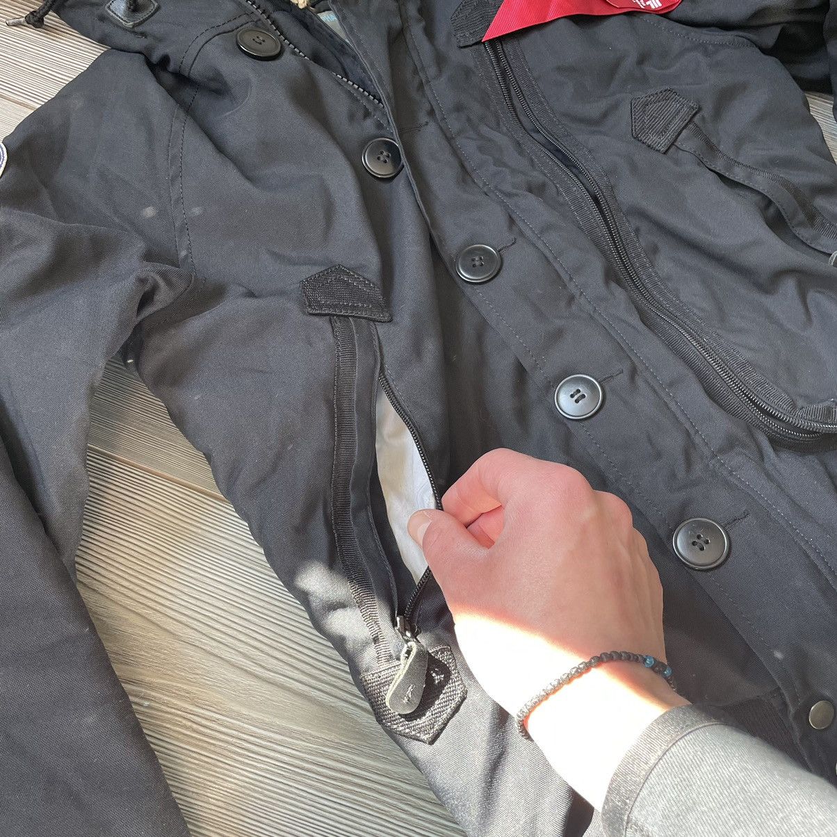 Alpha Industries × If Six Was Nine Vintage Alpha Industries Faux Fur Hood Bomber Jacket Alaska Size US M / EU 48-50 / 2 - 23 Thumbnail