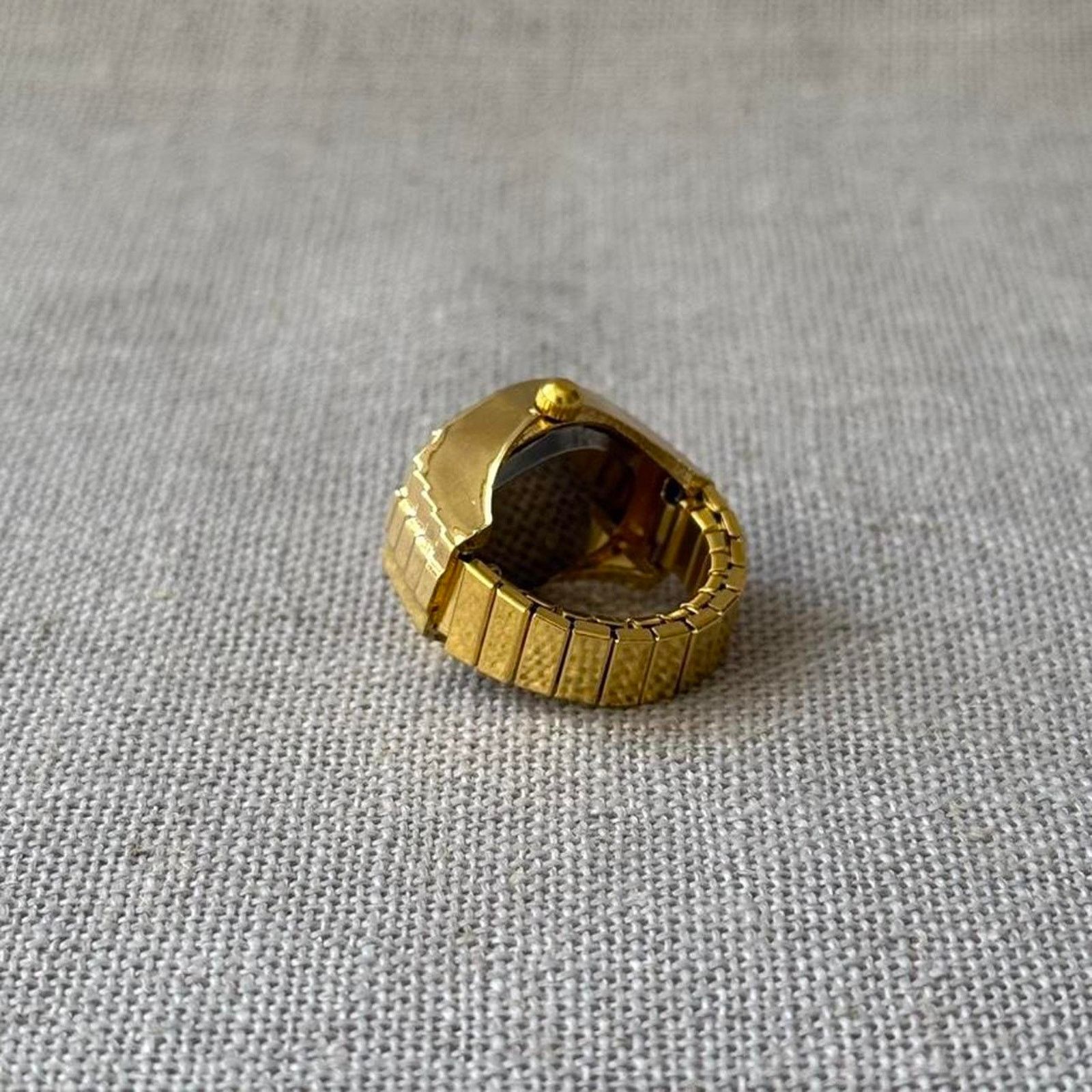 Other Unique vintage style gold ring WMNS Size ONE SIZE - 4 Thumbnail