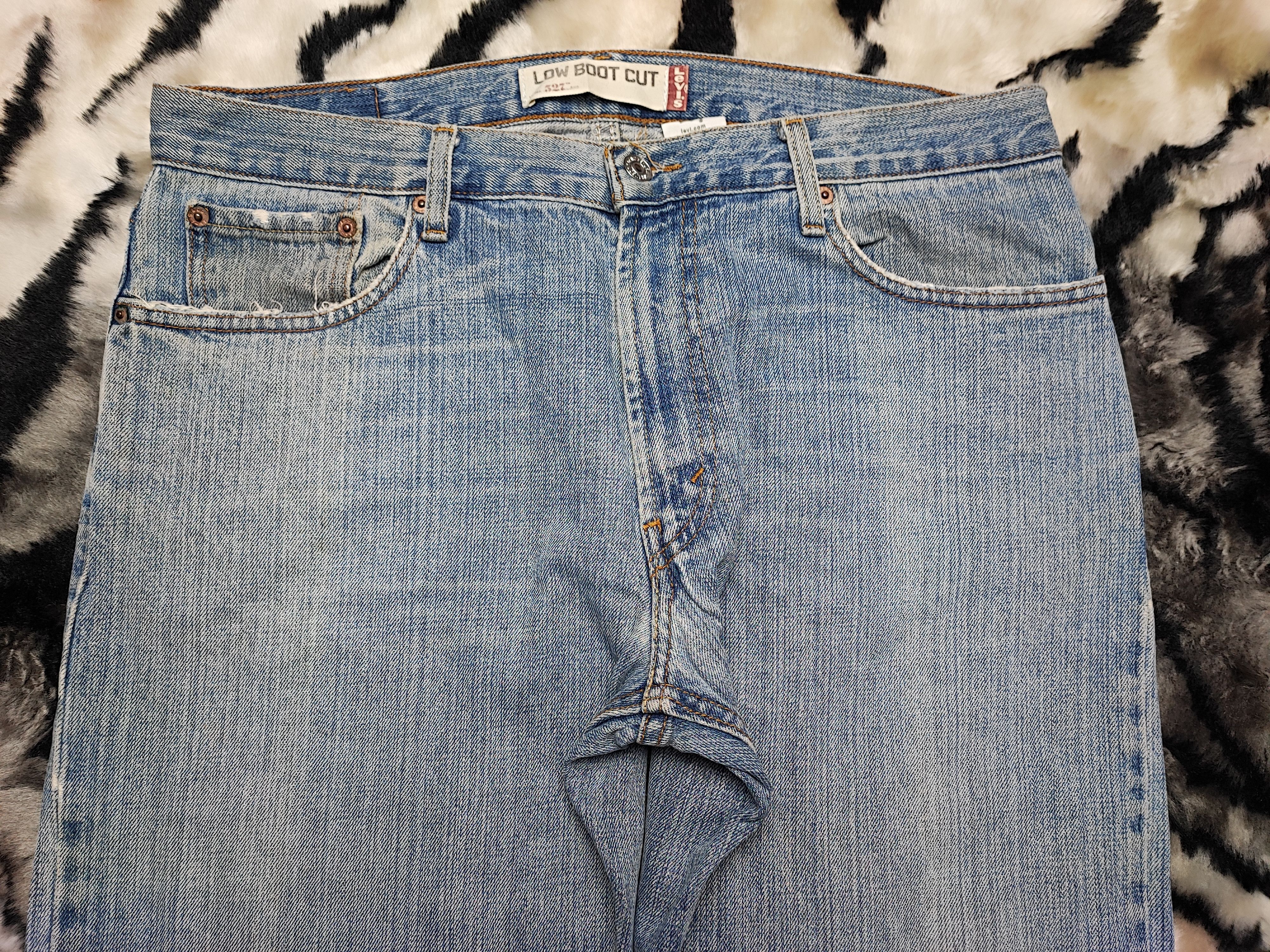 Levi's Levi's 527 Flared Low Bootcut Jeans Size US 35 - 4 Thumbnail